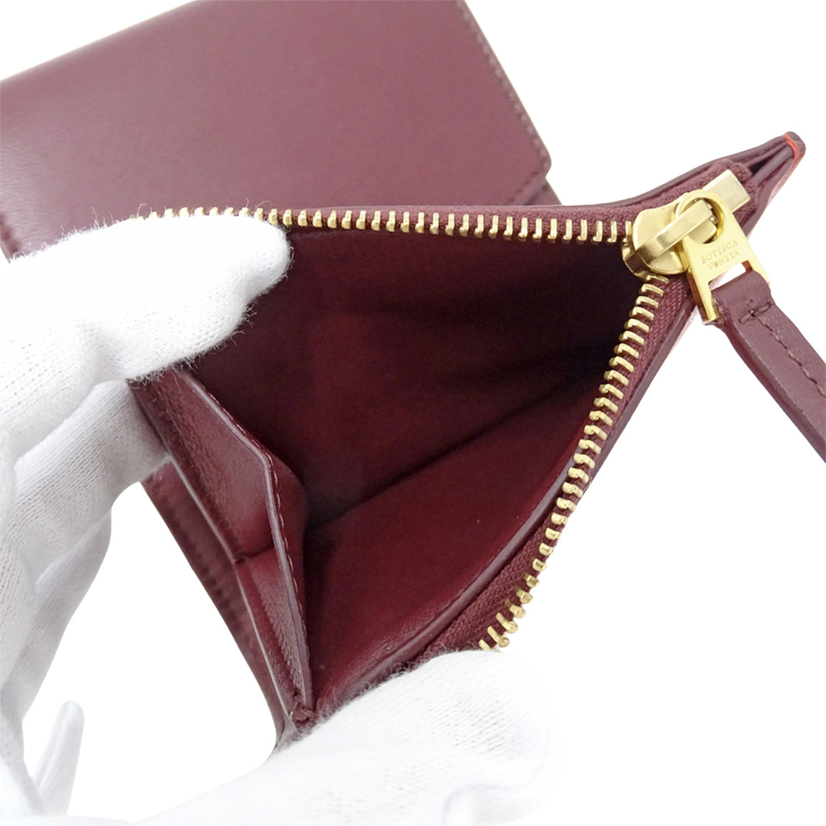 Bottega Veneta Bordeaux Red Color Leather Wallet (Bi-Fold) (Pre-Owned)
