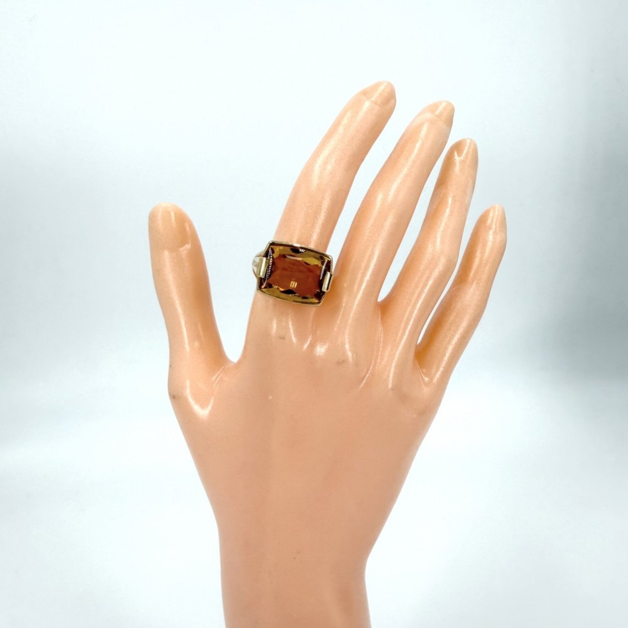 Bvlgari Yellow Yellow Gold (18K) Band Ring (Pre-Owned)