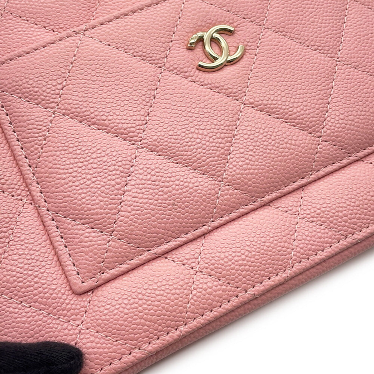 Chanel Matelasse Pink Grained Calfskin Handbag Shoulder Bag (Pre-Owned)