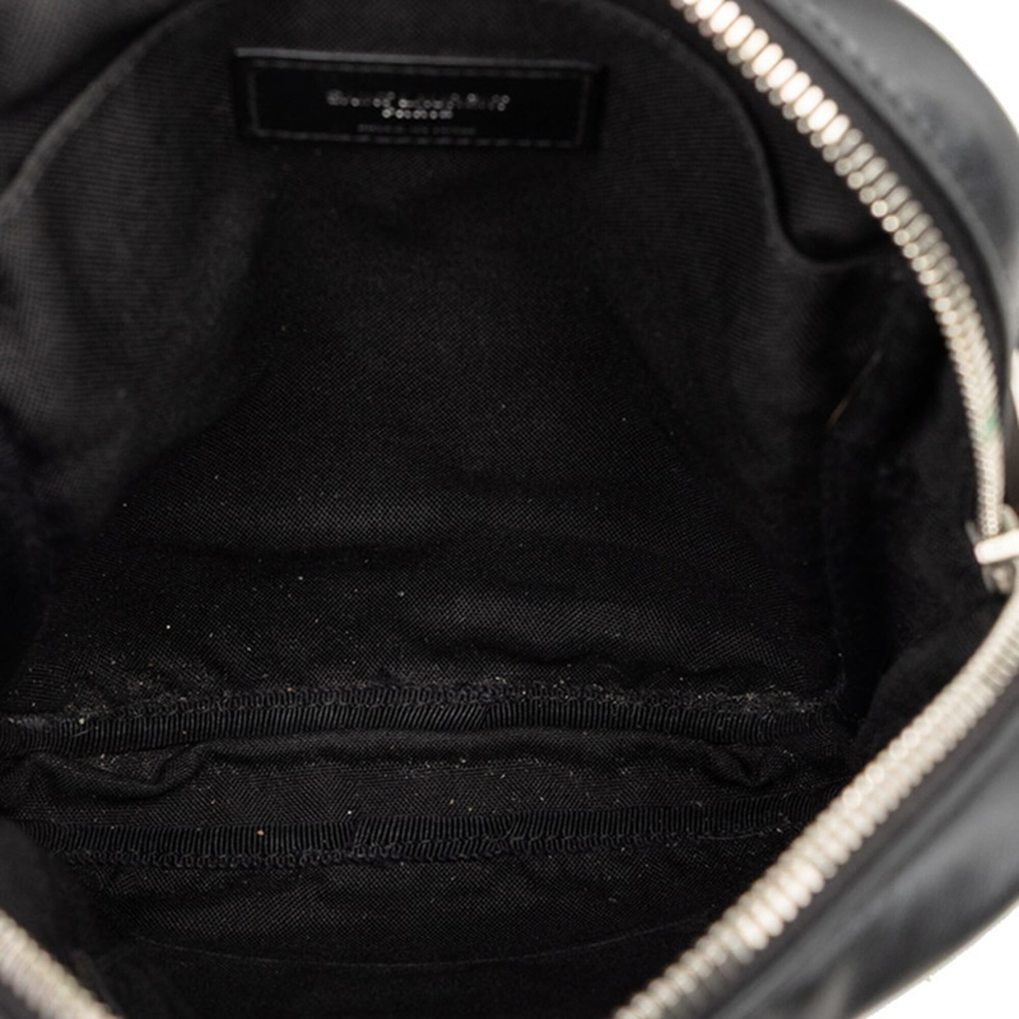 Saint Laurent Black Leather Shoulder Bag (Pre-Owned)
