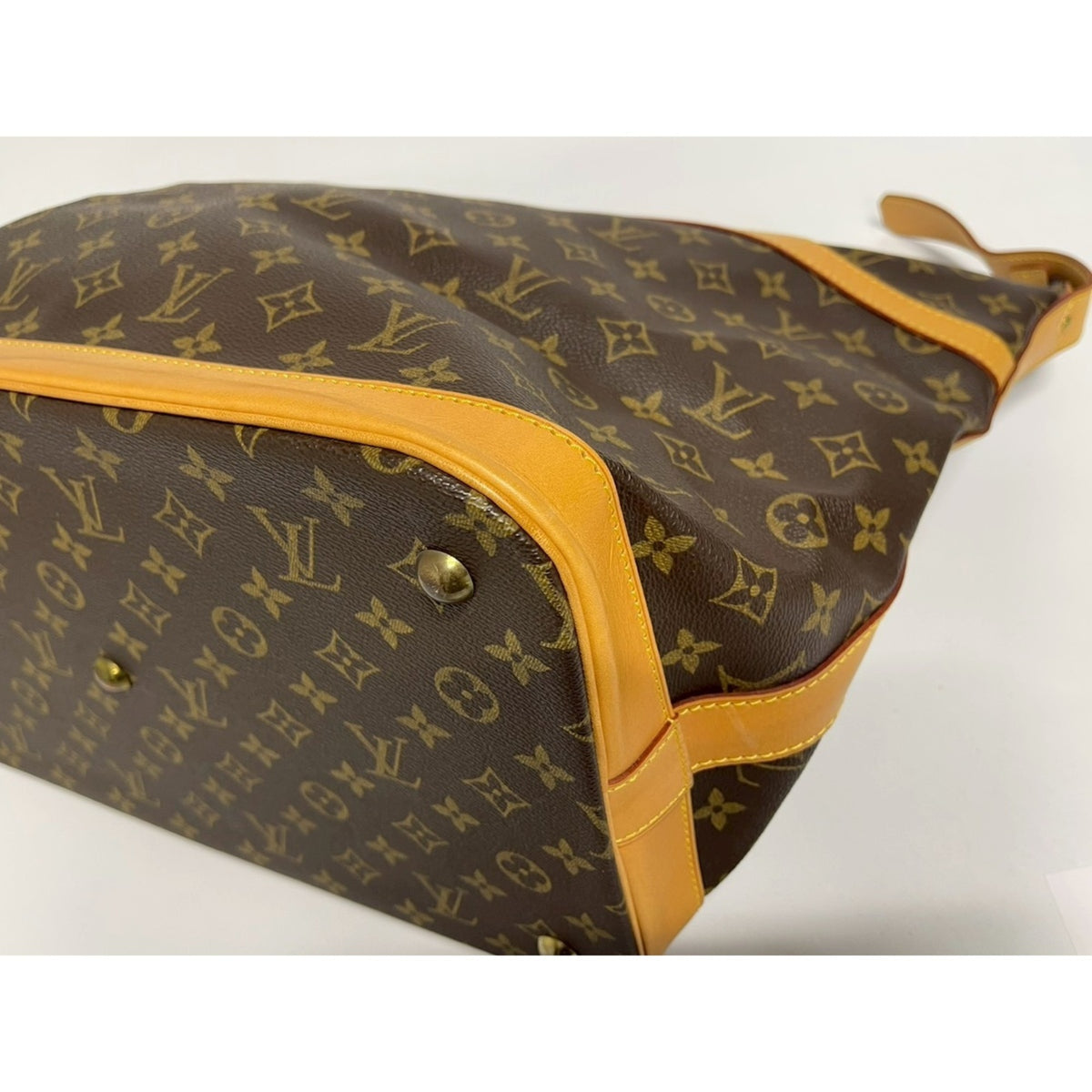 Louis Vuitton Brown Handbag (Pre-Owned)