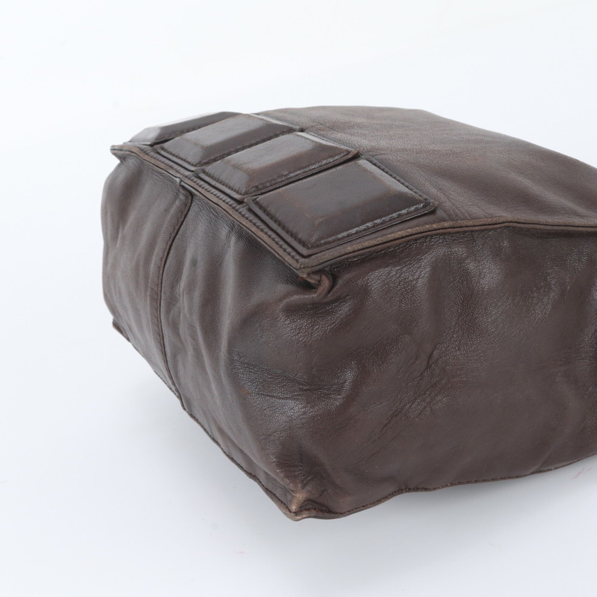 Loewe Brown Leather Shoulder Bag (Pre-Owned)