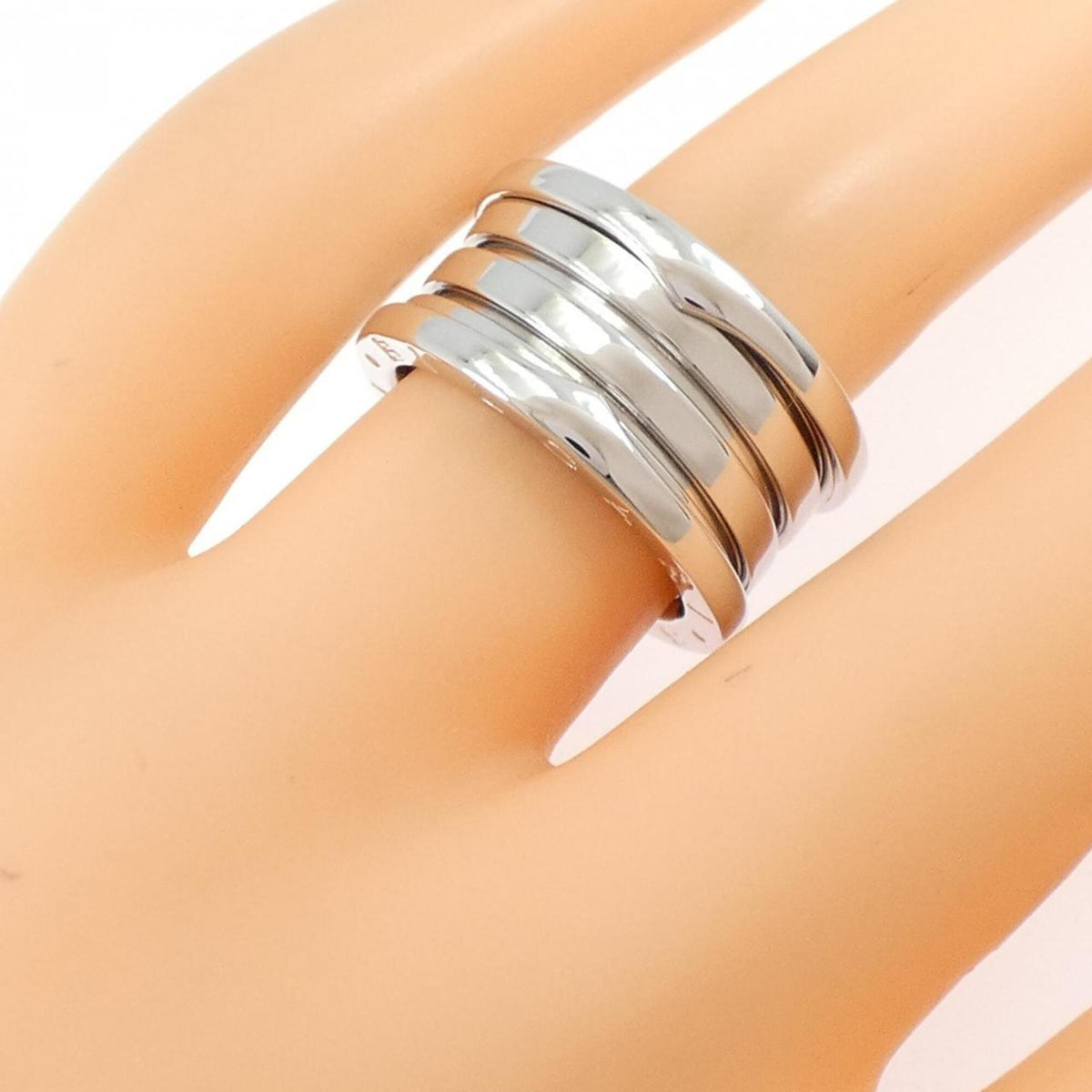 Bvlgari White Gold (18K) Band Ring (Pre-Owned)