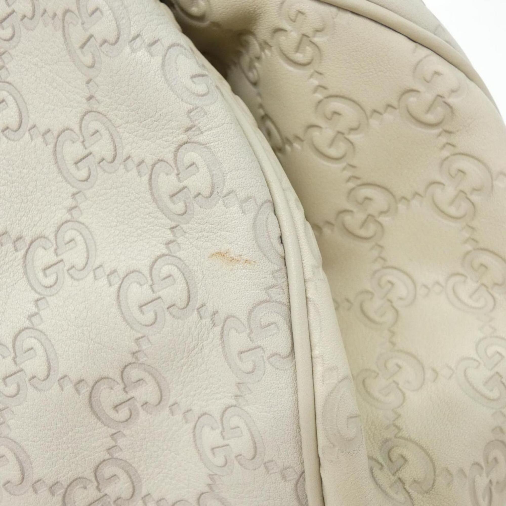 Gucci Off-White Gg Leather Handbag (Pre-Owned)
