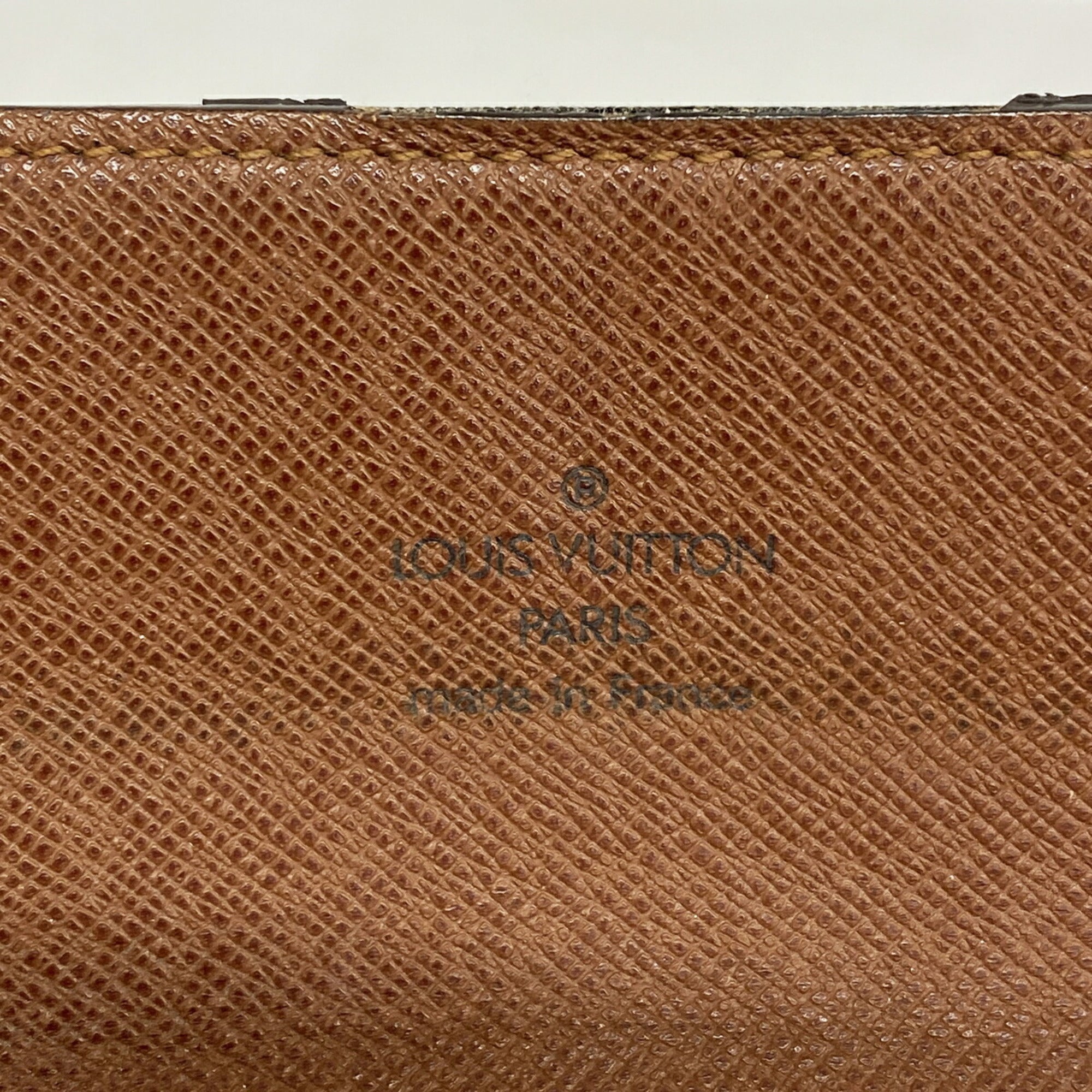 Louis Vuitton Brown Long Wallet (Bi-Fold) (Pre-Owned)