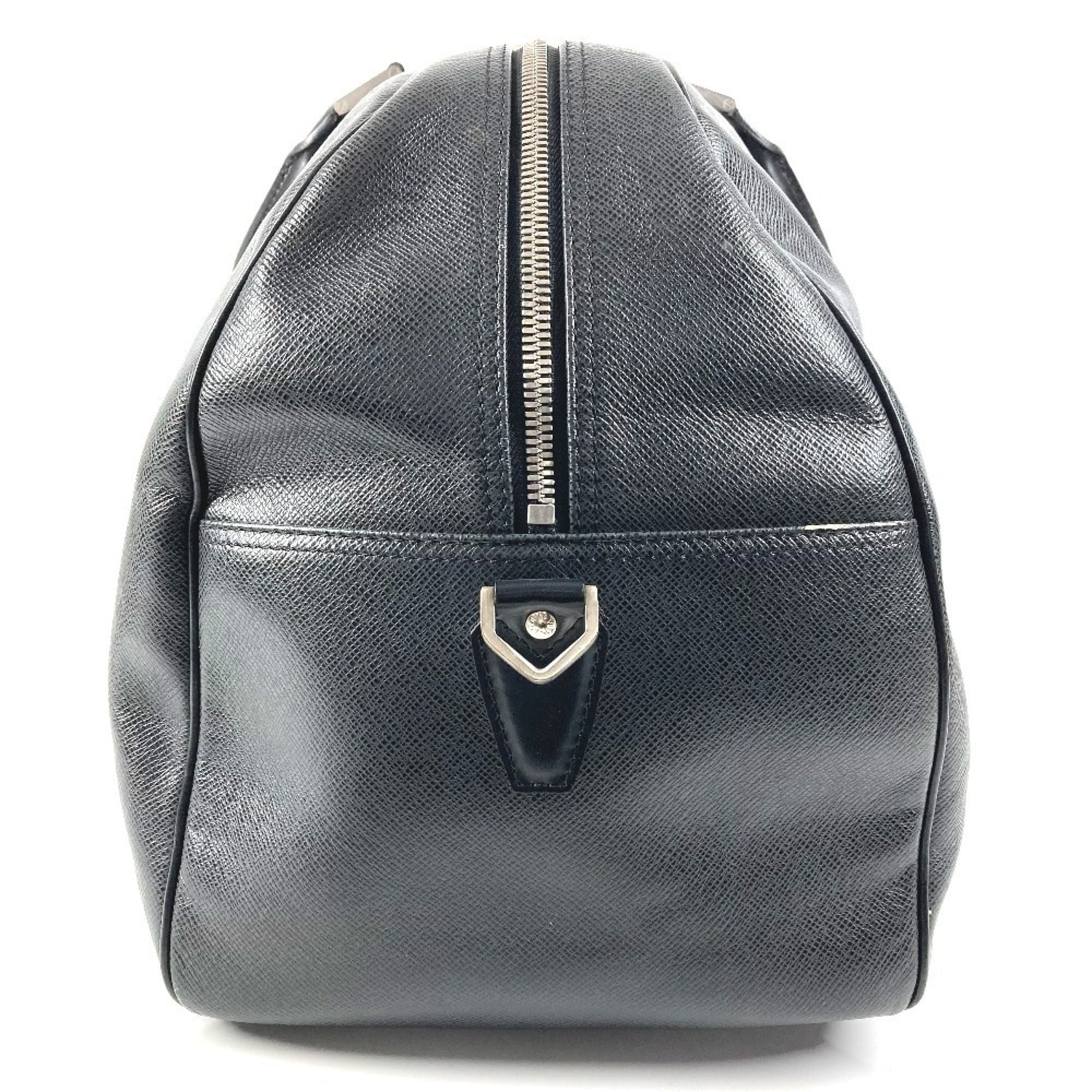 Louis Vuitton Taiga Ardoise Black Taiga Leather Boston Bag (Pre-Owned)