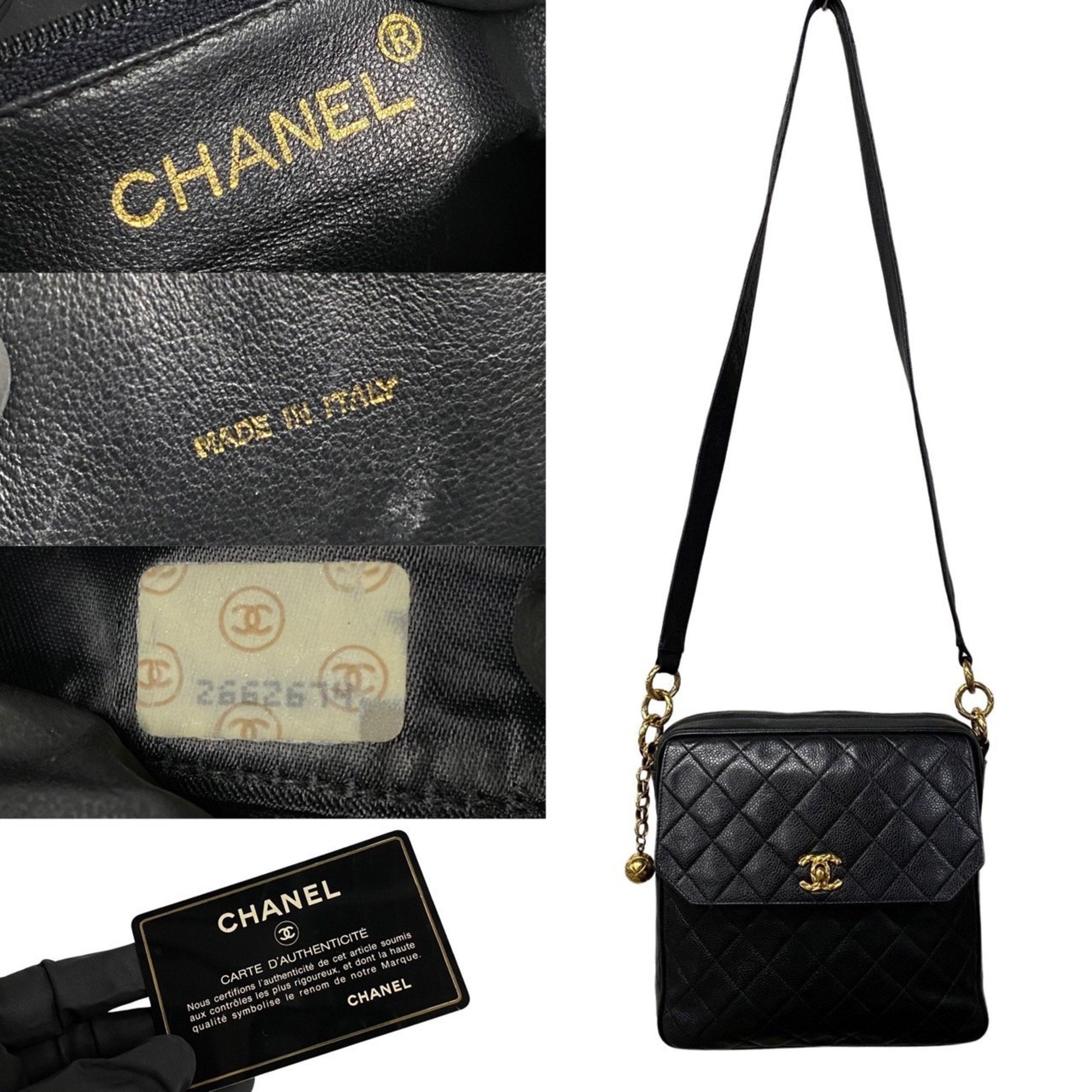 Chanel Black Leather Shoulder Bag (Pre-Owned)