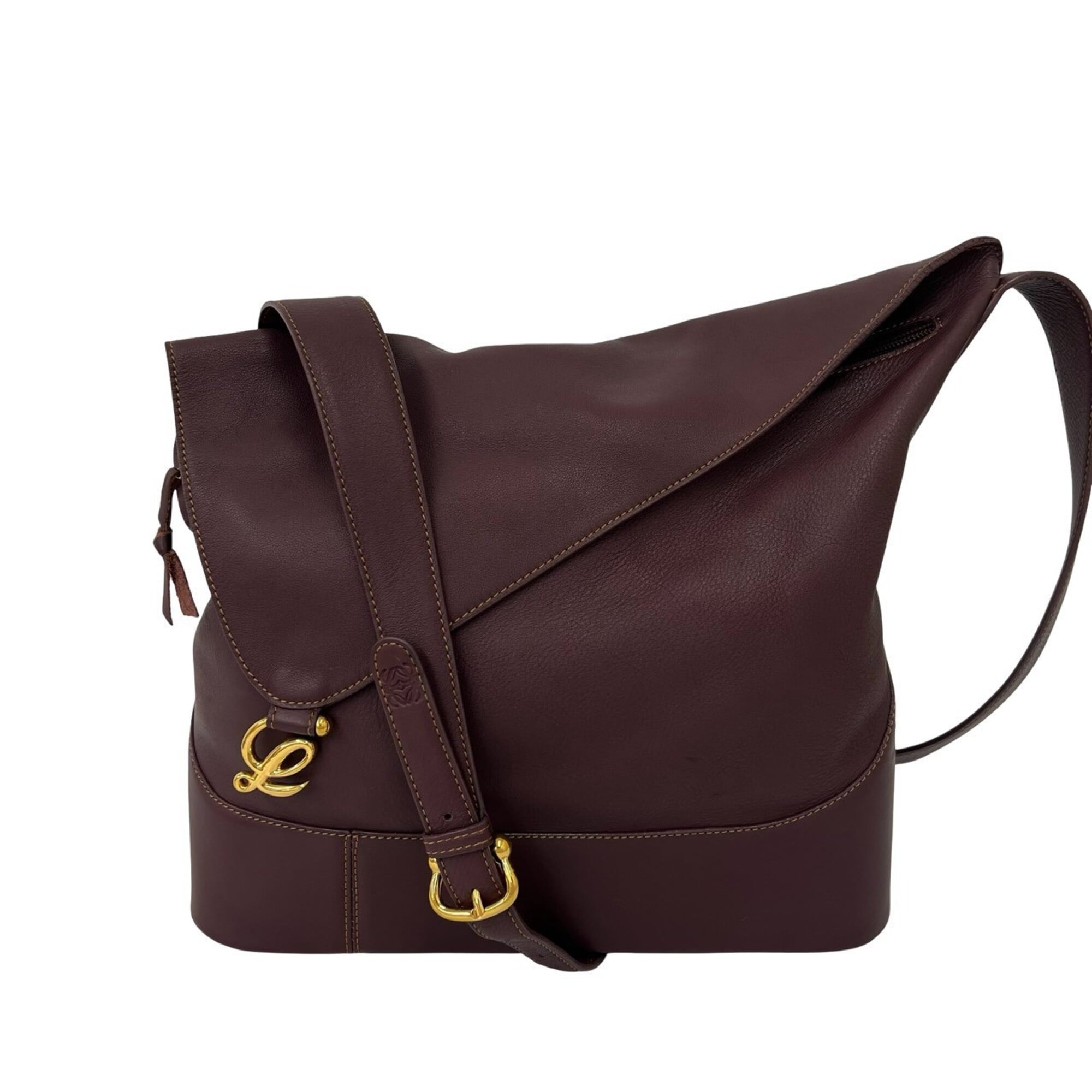 Loewe Red Color Wine Leather Shoulder Bag (Pre-Owned)