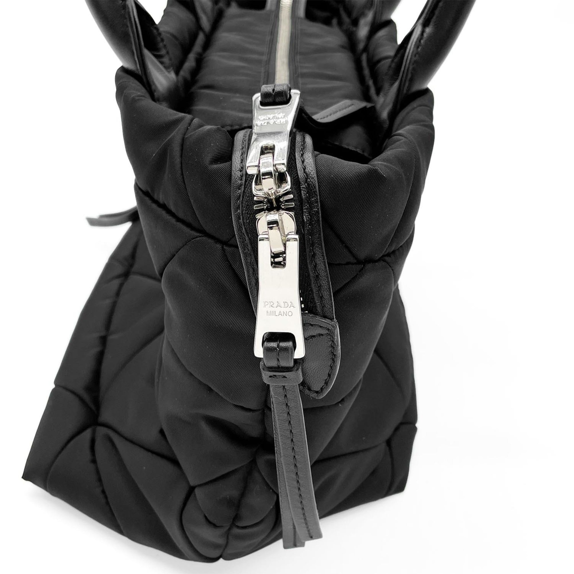 Prada Black Tote Bag (Pre-Owned)