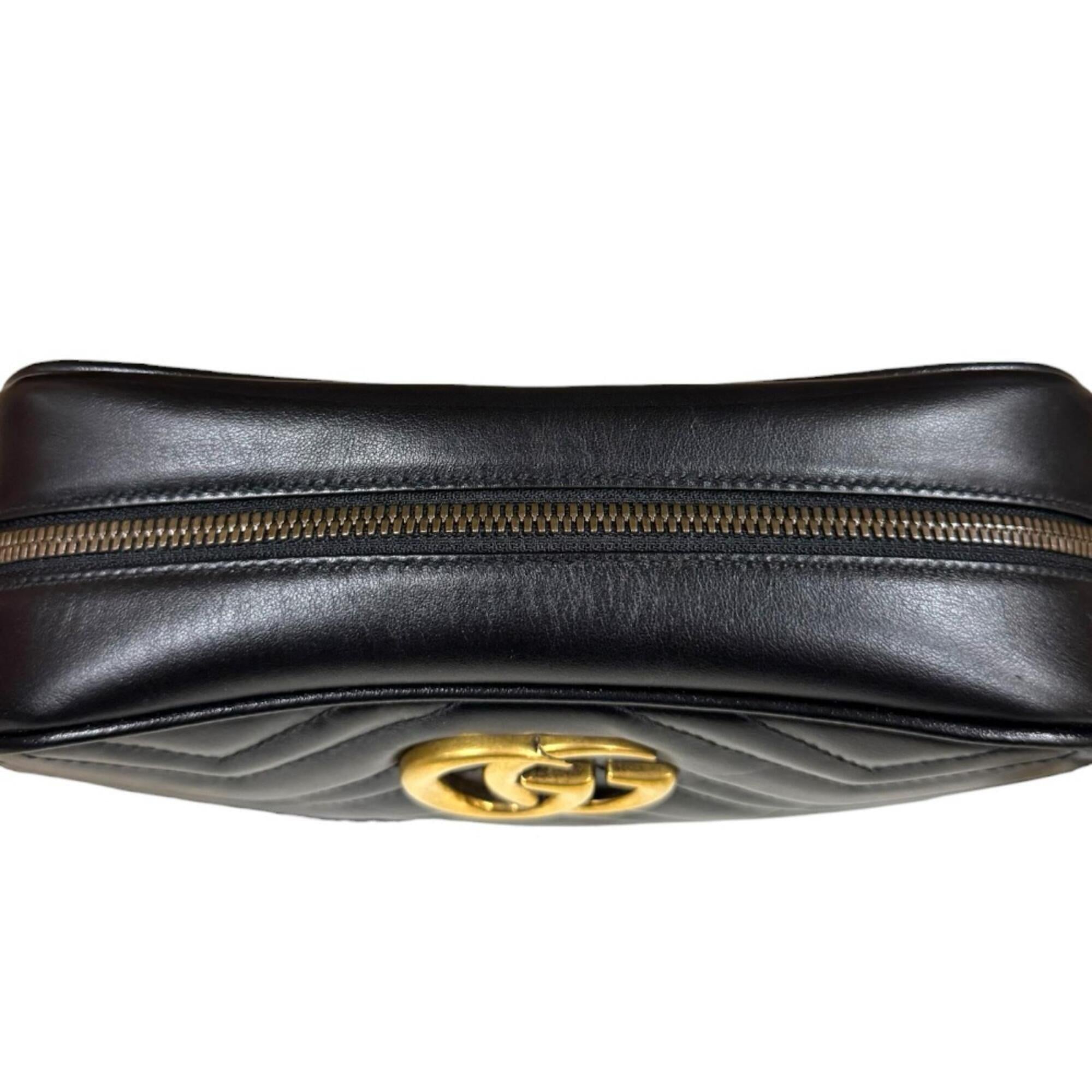 Gucci Gg Marmont Black Leather Shoulder Bag (Pre-Owned)