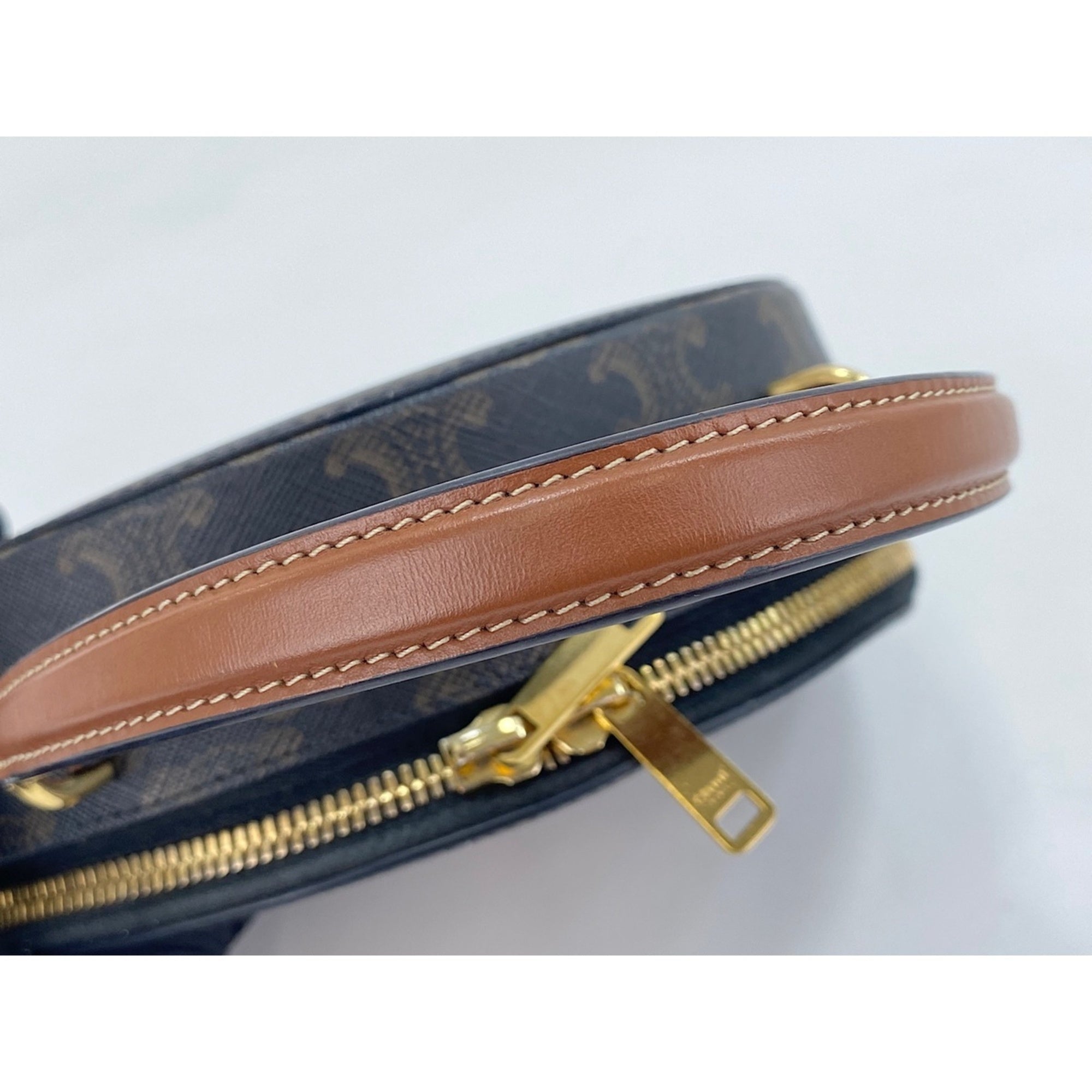 Celine Black Handbag (Pre-Owned)