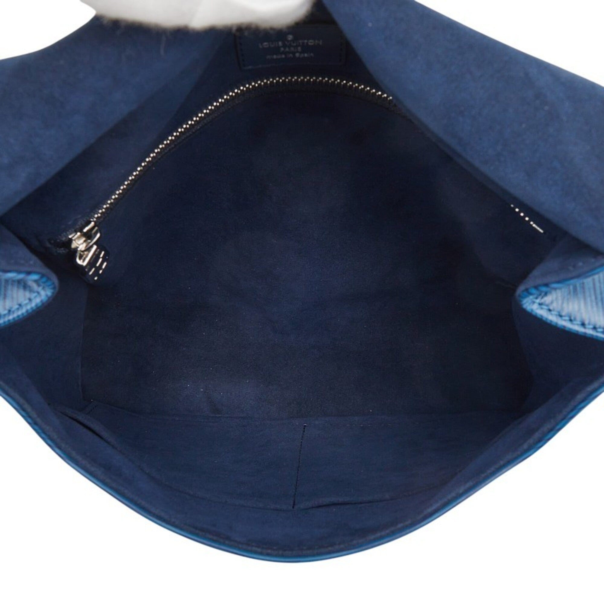 Louis Vuitton Blue Leather Shoulder Bag (Pre-Owned)
