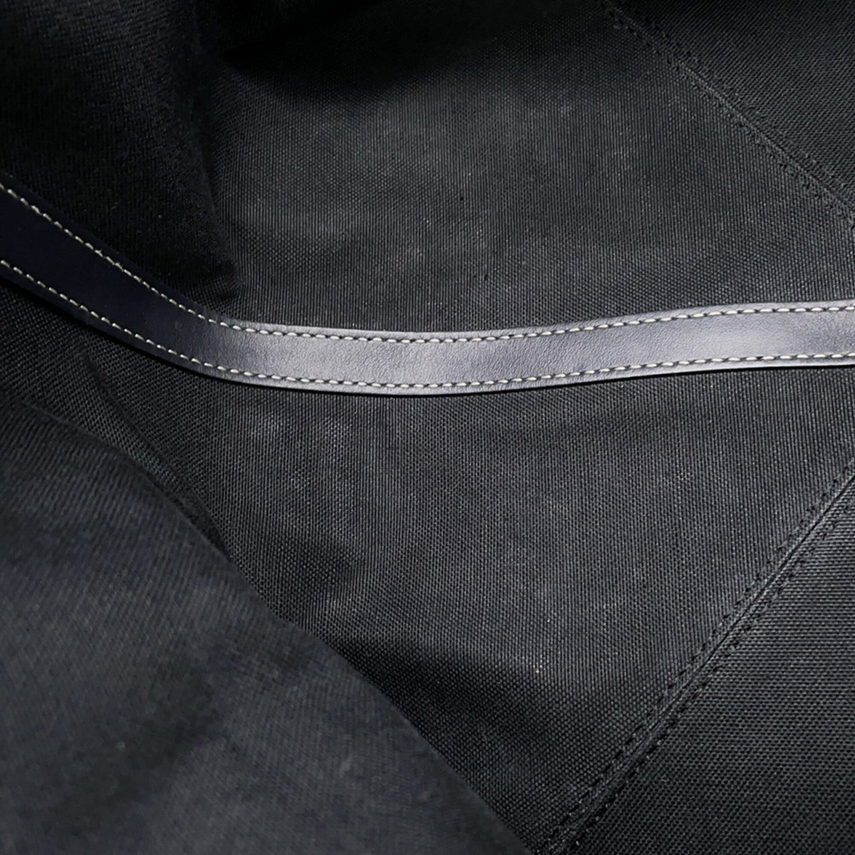Burberry Navy Black Canvas Leather Handbag Tote Bag (Pre-Owned)