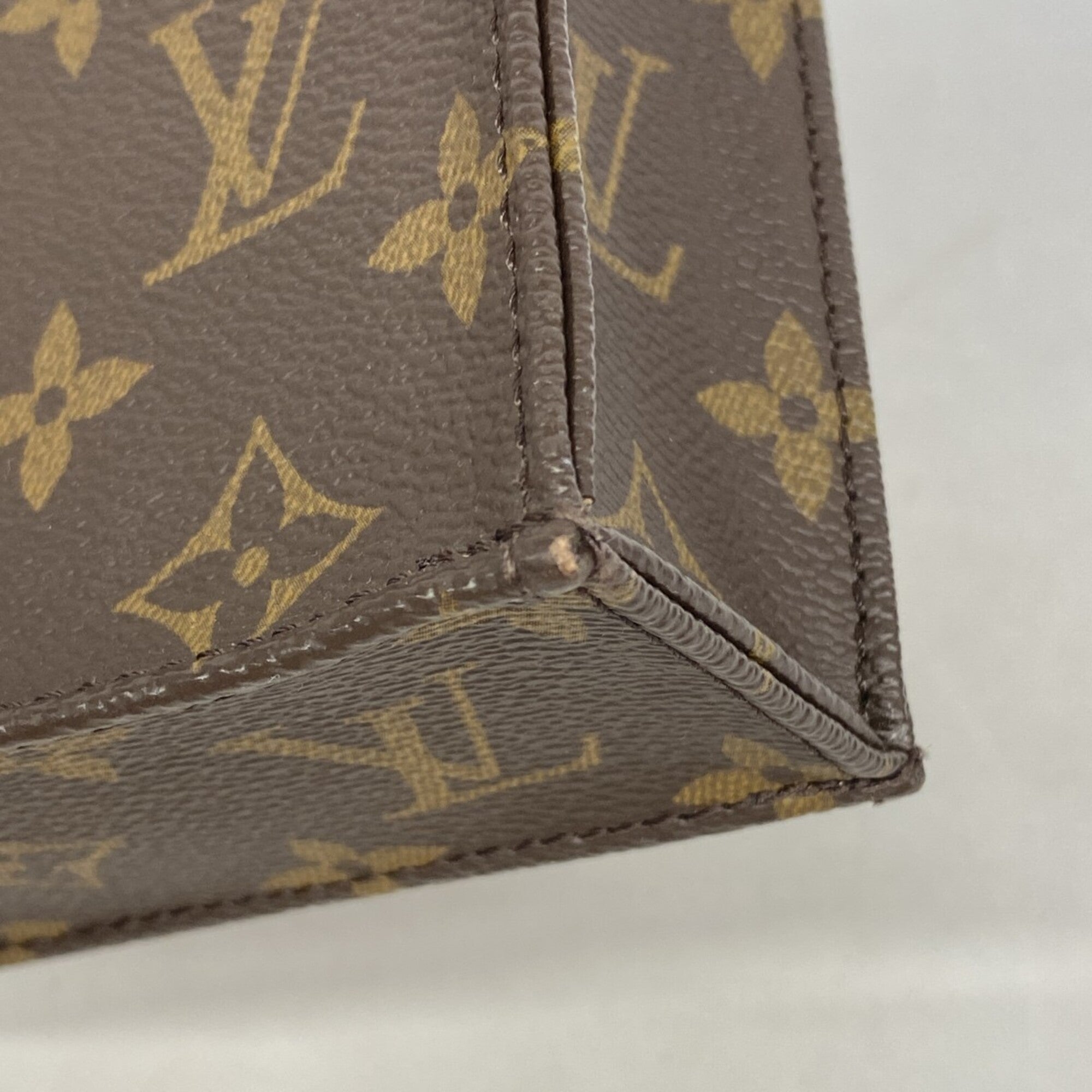 Louis Vuitton Brown Handbag (Pre-Owned)