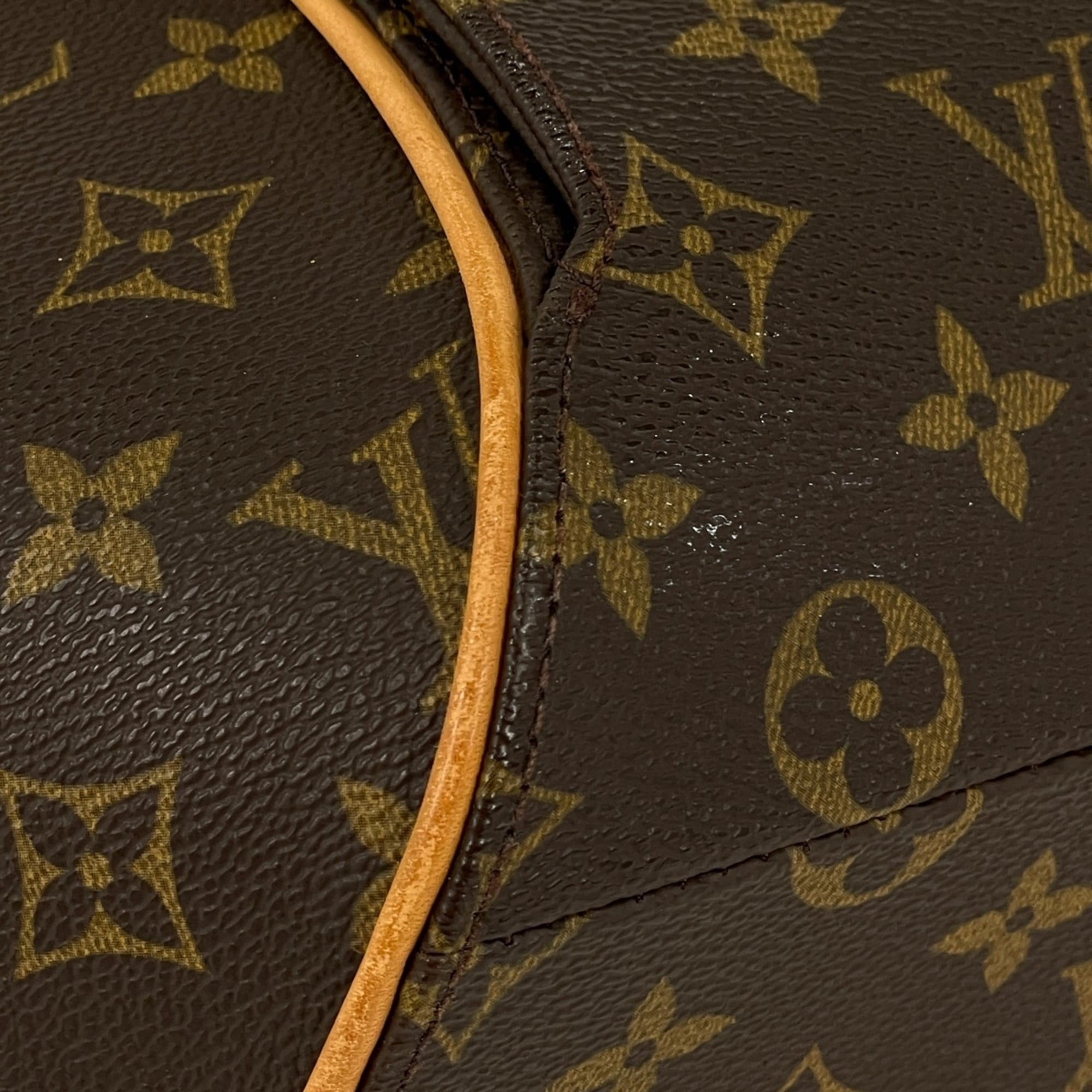 Louis Vuitton Brown Monogram Shoulder Bag (Pre-Owned)