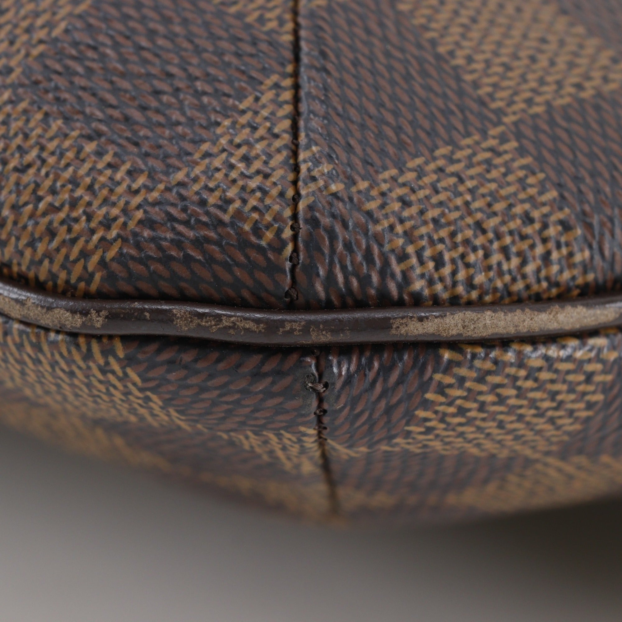Louis Vuitton Brown Damier Canvas Shoulder Bag (Pre-Owned)