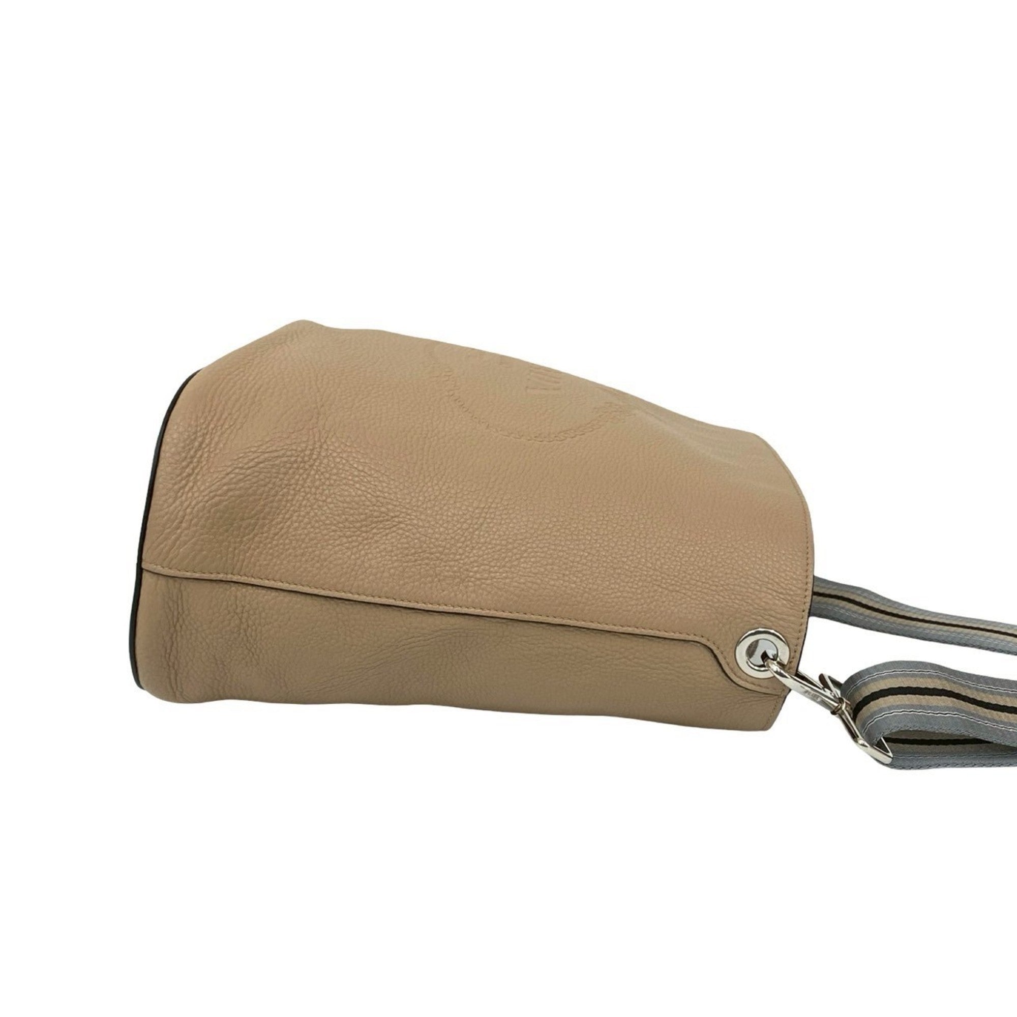 Prada Beige Leather Pochette Shoulder Bag (Pre-Owned)