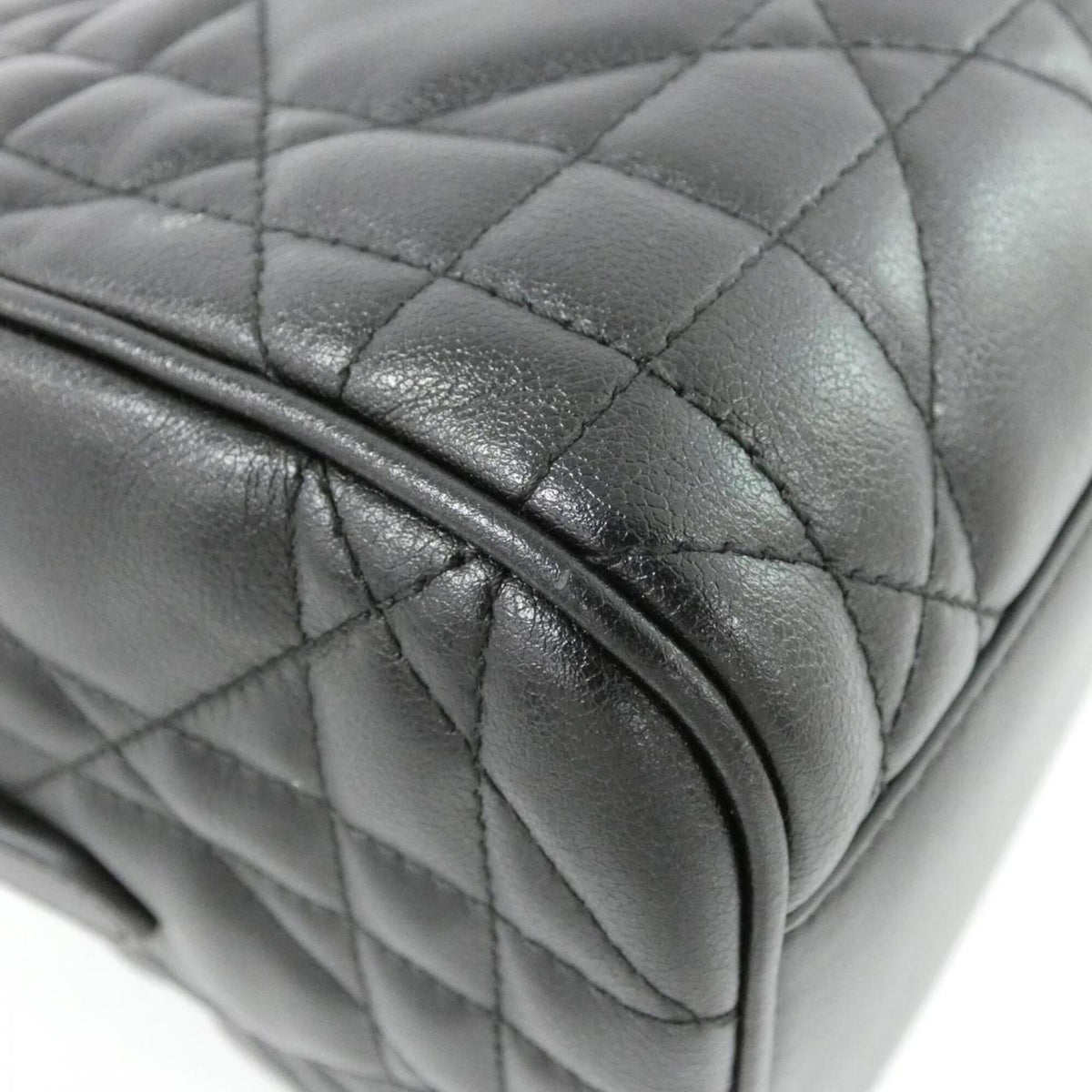 Christian Dior Black Leather Handbag (Pre-Owned)
