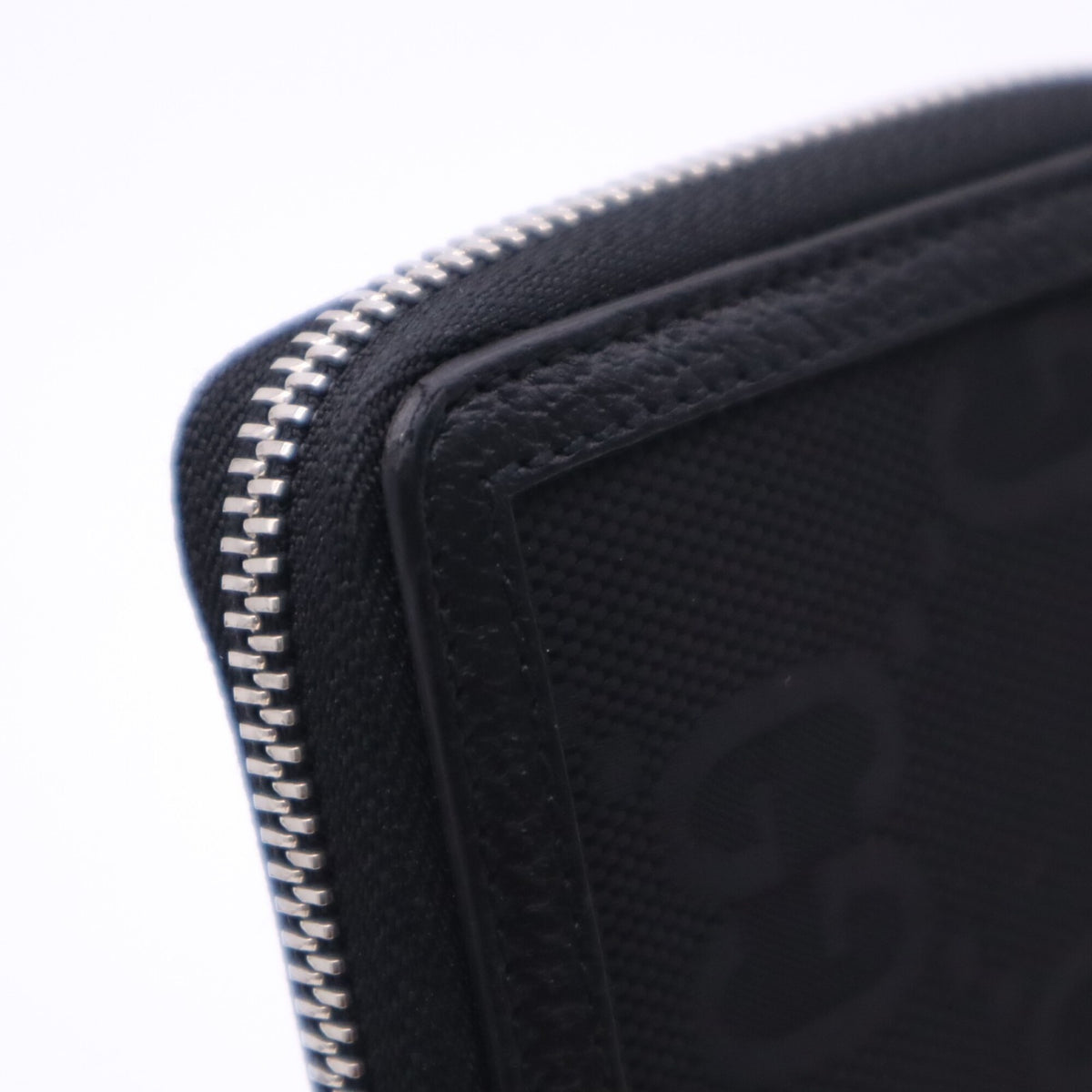 Gucci Gold Black Canvas Leather Long Wallet (Bi-Fold) (Pre-Owned)
