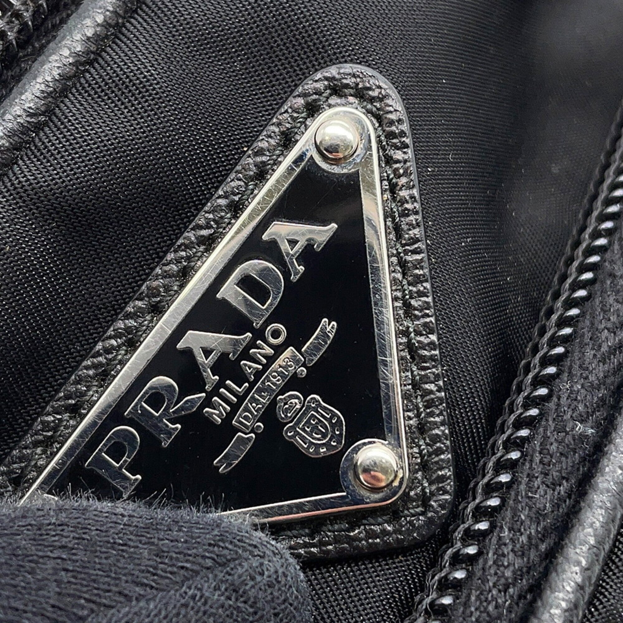 Prada Black Nylon Clutch Bag Handbag (Pre-Owned)