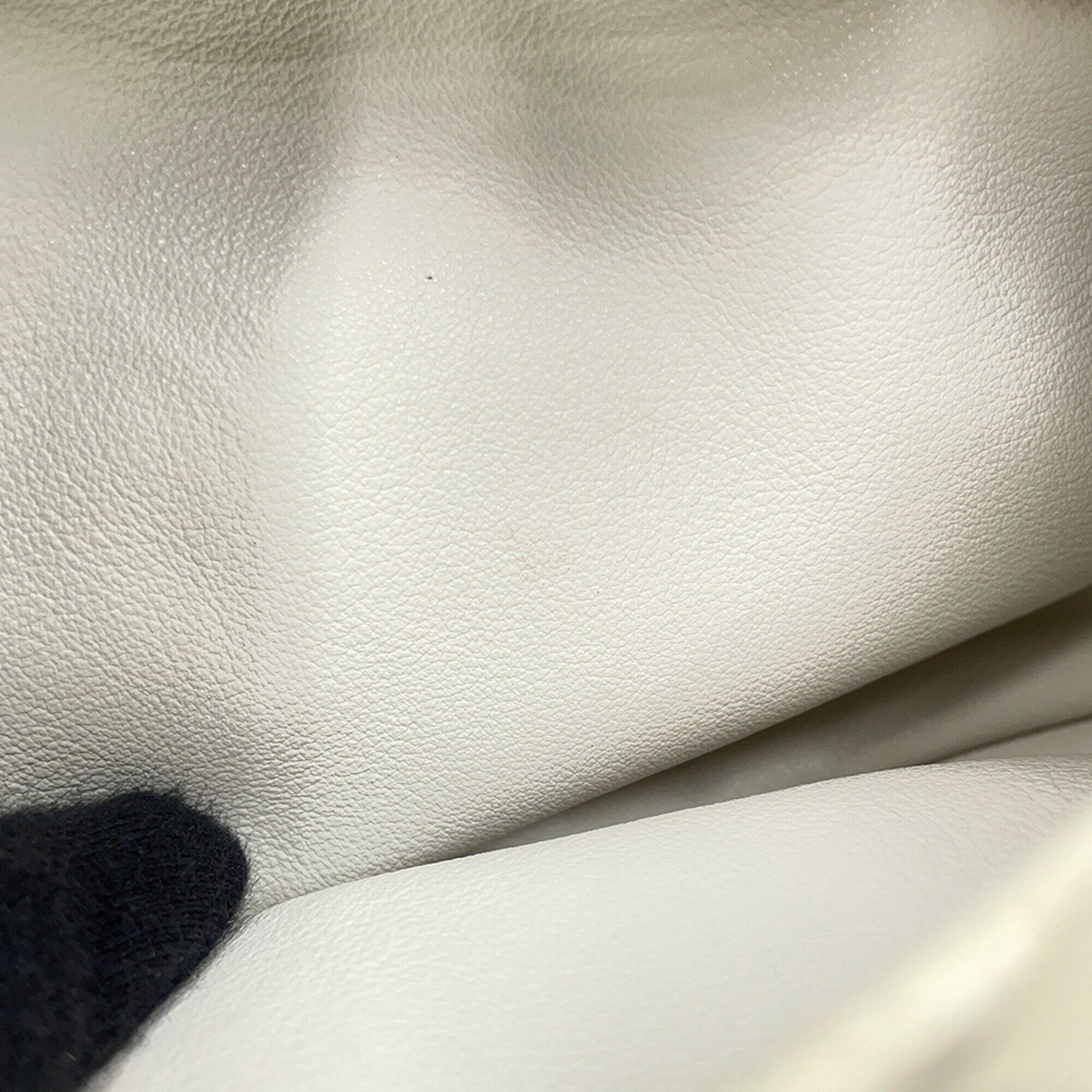 Bottega Veneta Intrecciato White Leather Handbag (Pre-Owned)