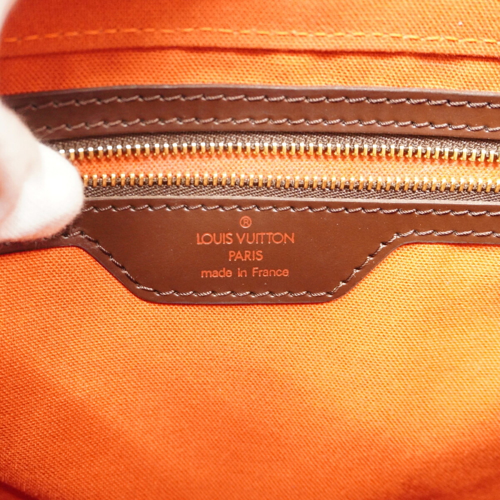 Louis Vuitton Ebene Handbag (Pre-Owned)