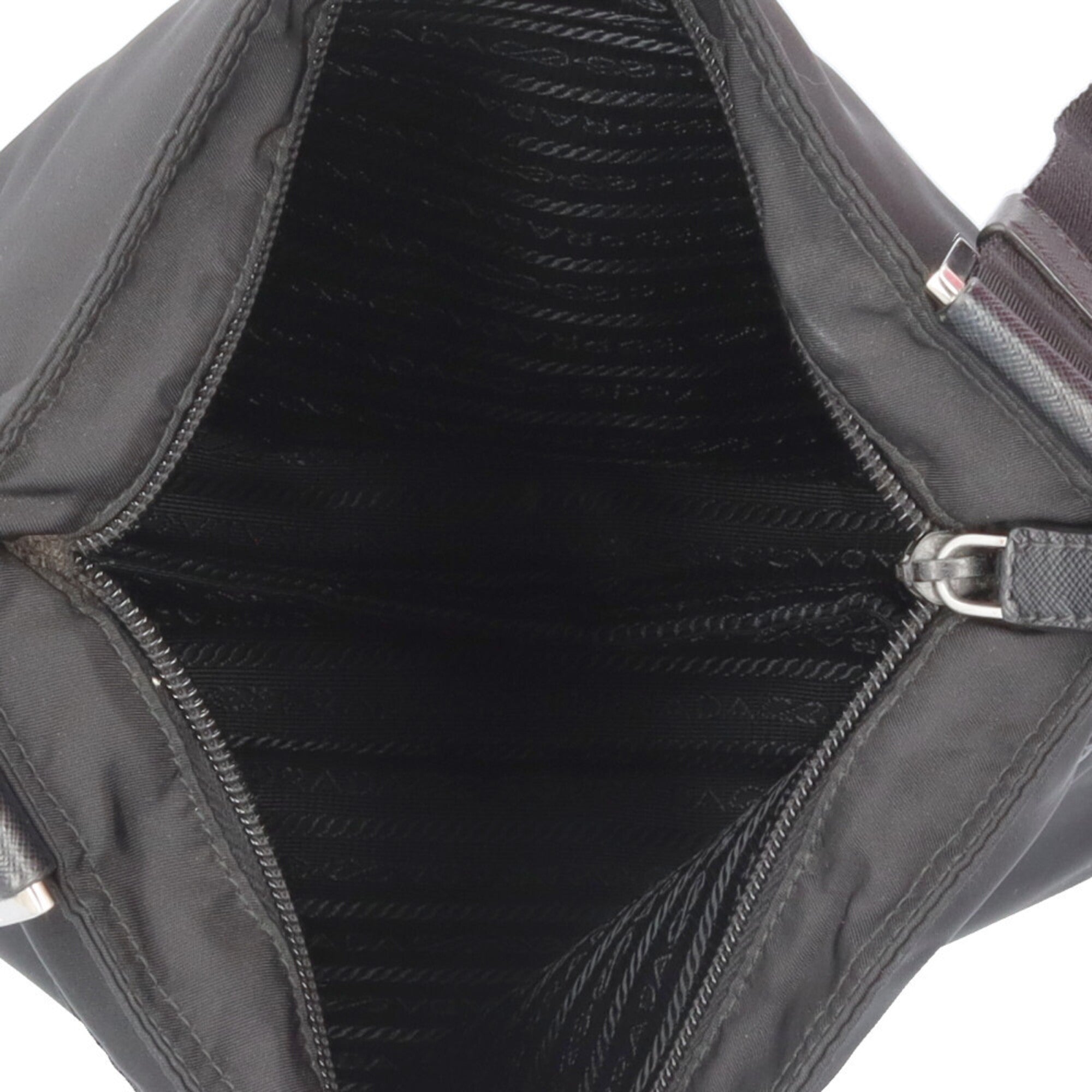 Prada Black Nylon Shoulder Bag (Pre-Owned)