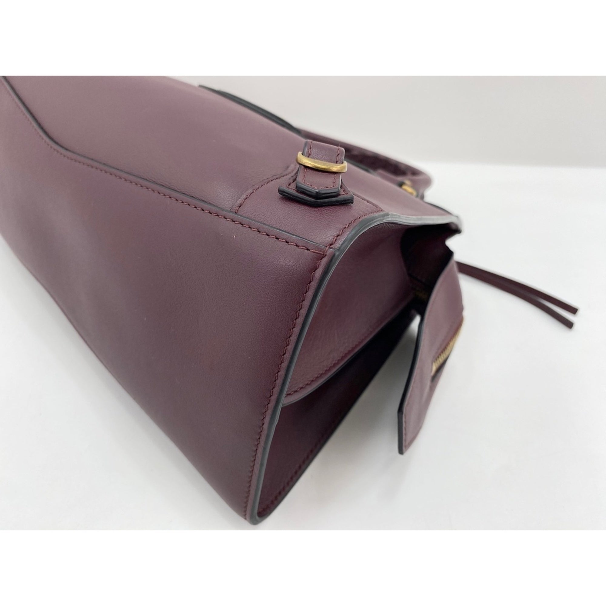 Balenciaga Wine Handbag (Pre-Owned)