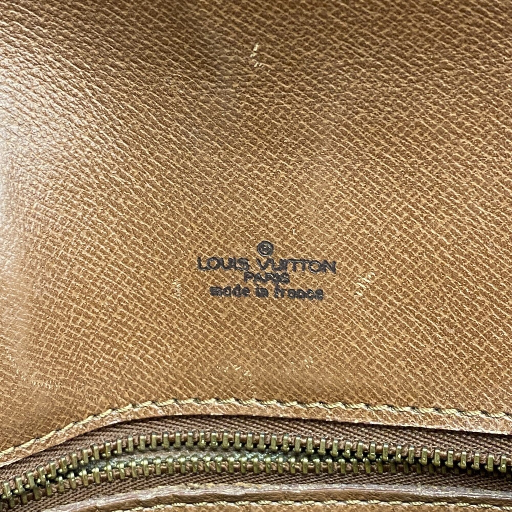 Louis Vuitton Brown Shoulder Bag (Pre-Owned)