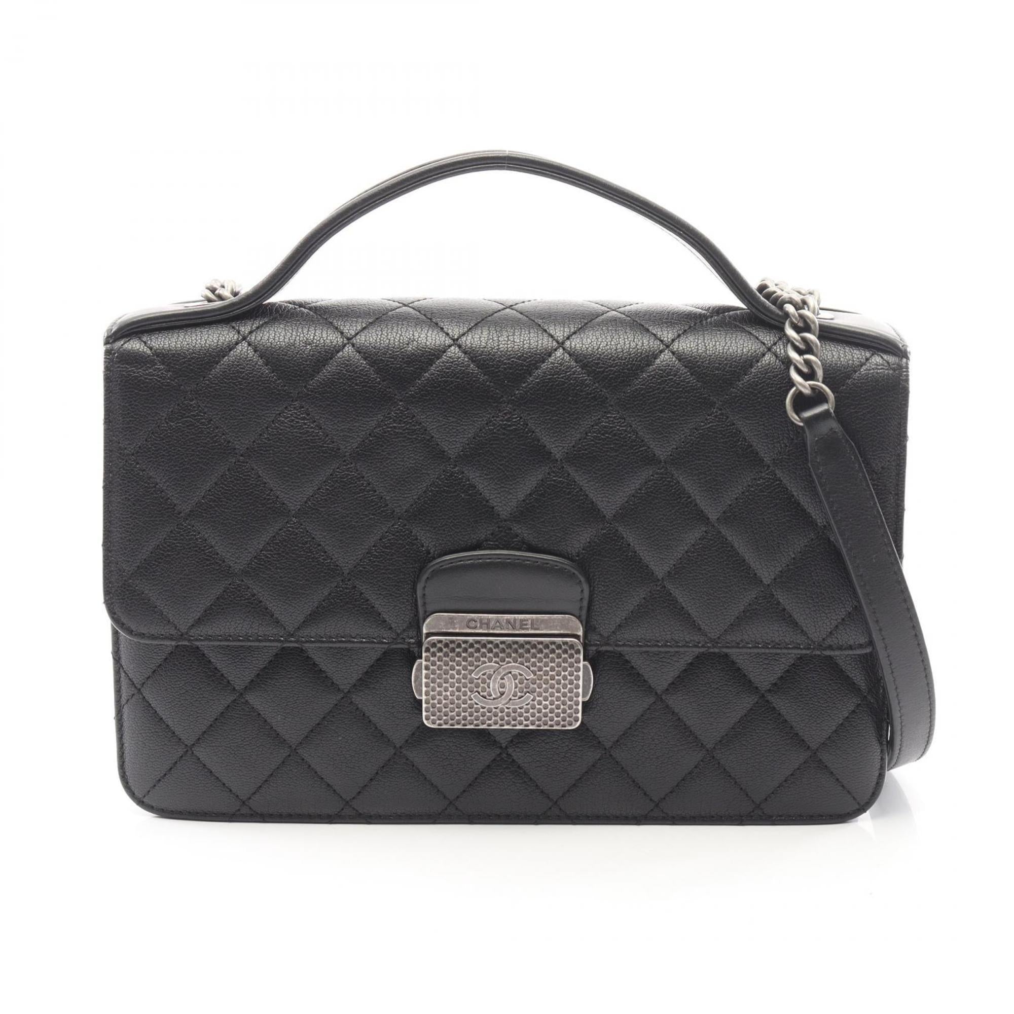 Chanel Black Grained Calfskin Handbag Shoulder Bag (Pre-Owned)