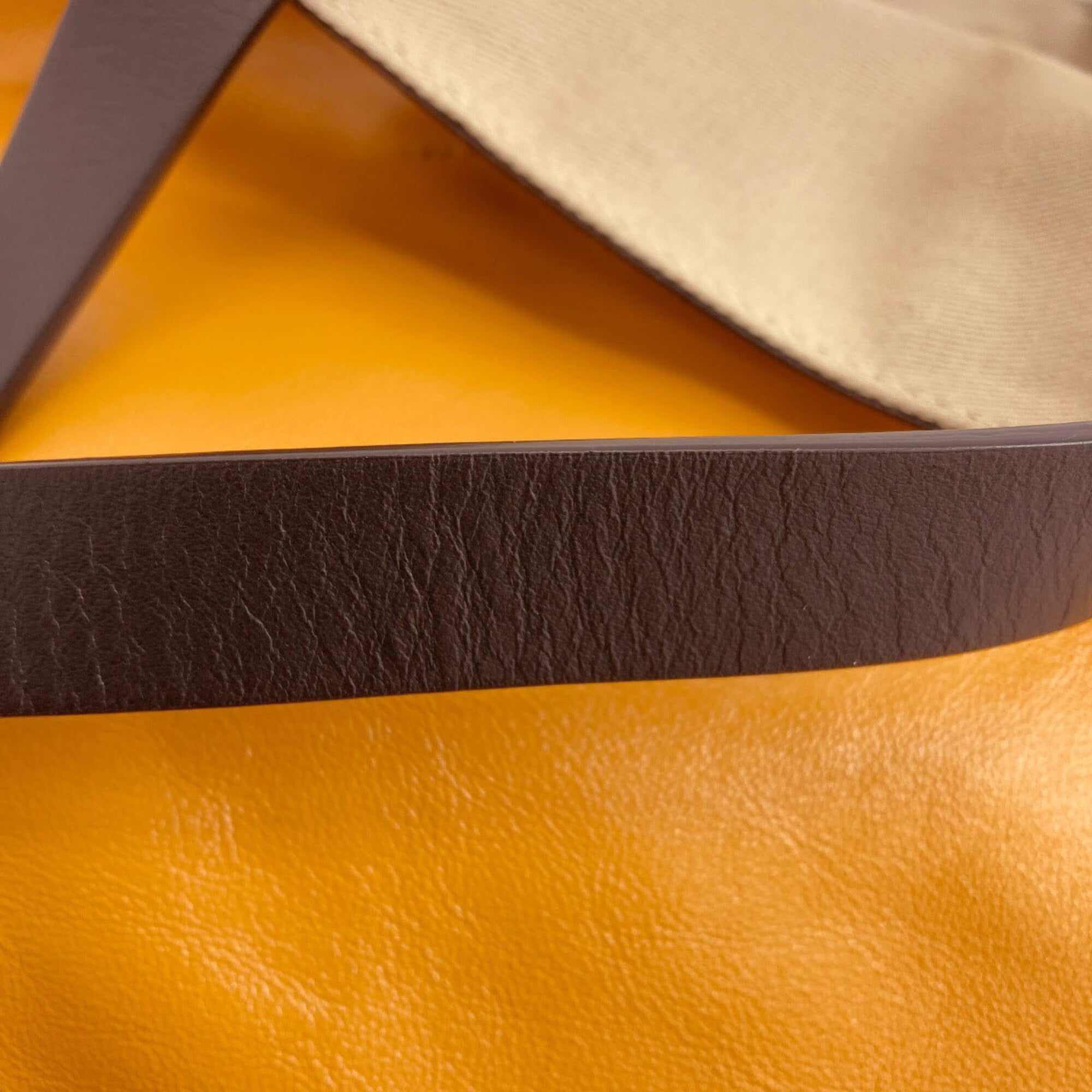 Marni White Yellow Leather Handbag (Pre-Owned)