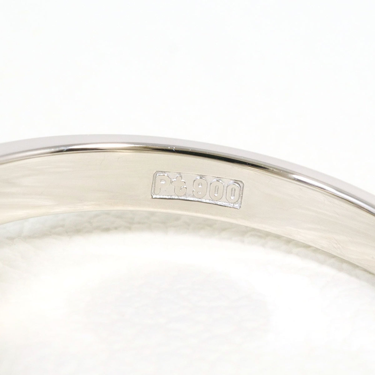 Unbranded Platinum Platinum 900 Band Ring (Pre-Owned)