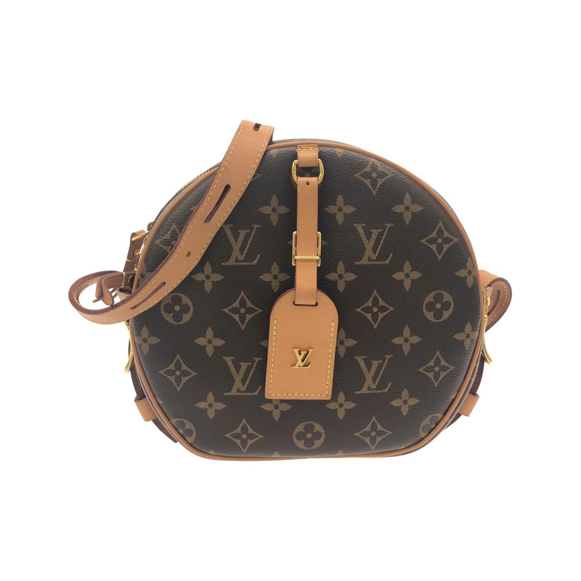 Louis Vuitton Marron Coated Canvas Shoulder Bag (Pre-Owned)