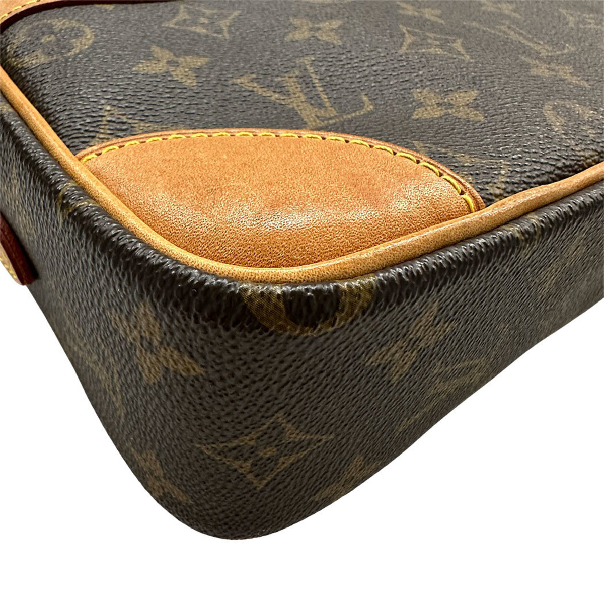 Louis Vuitton Brown Monogram Canvas Handbag Shoulder Bag (Pre-Owned)