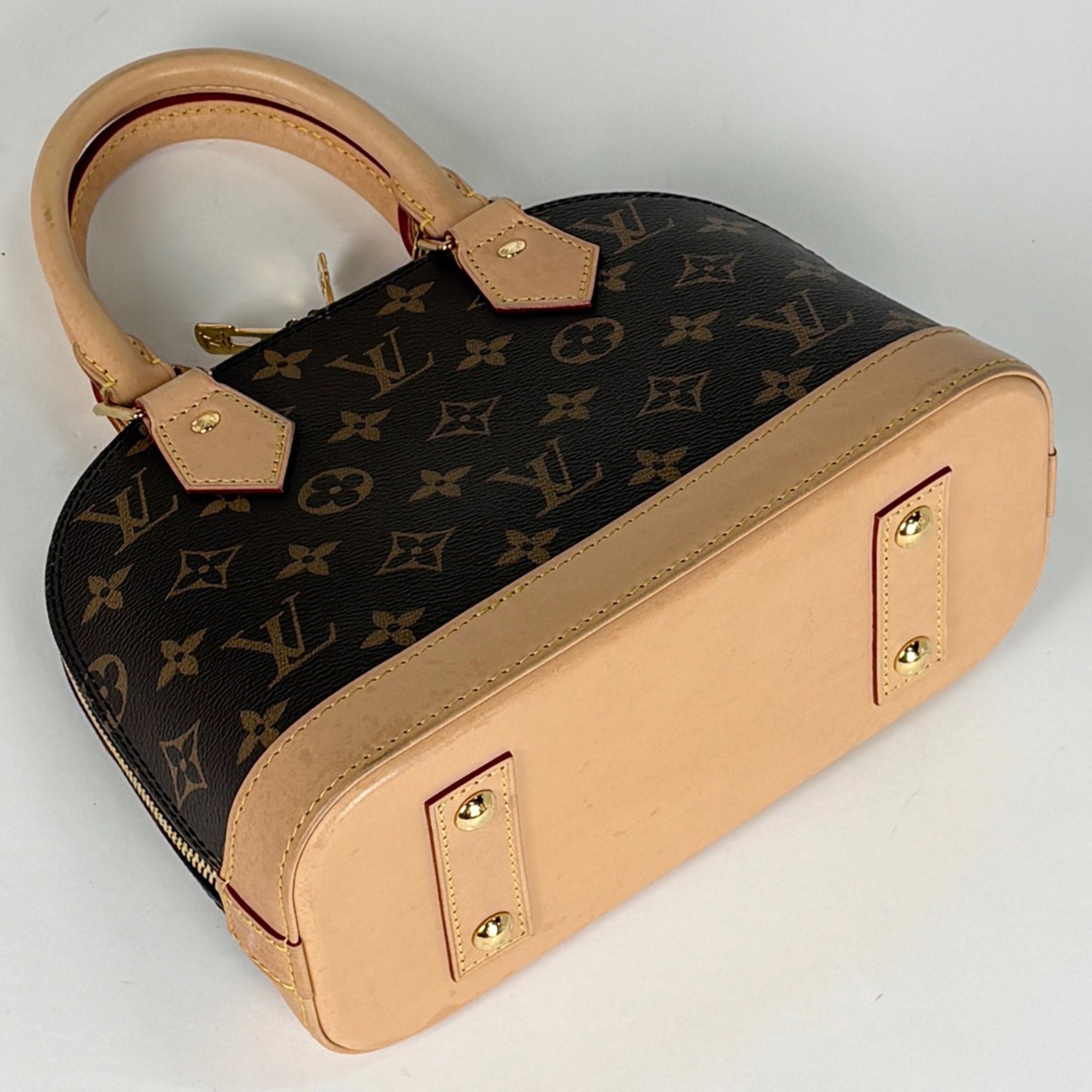 Louis Vuitton Brown Monogram Handbag (Pre-Owned)