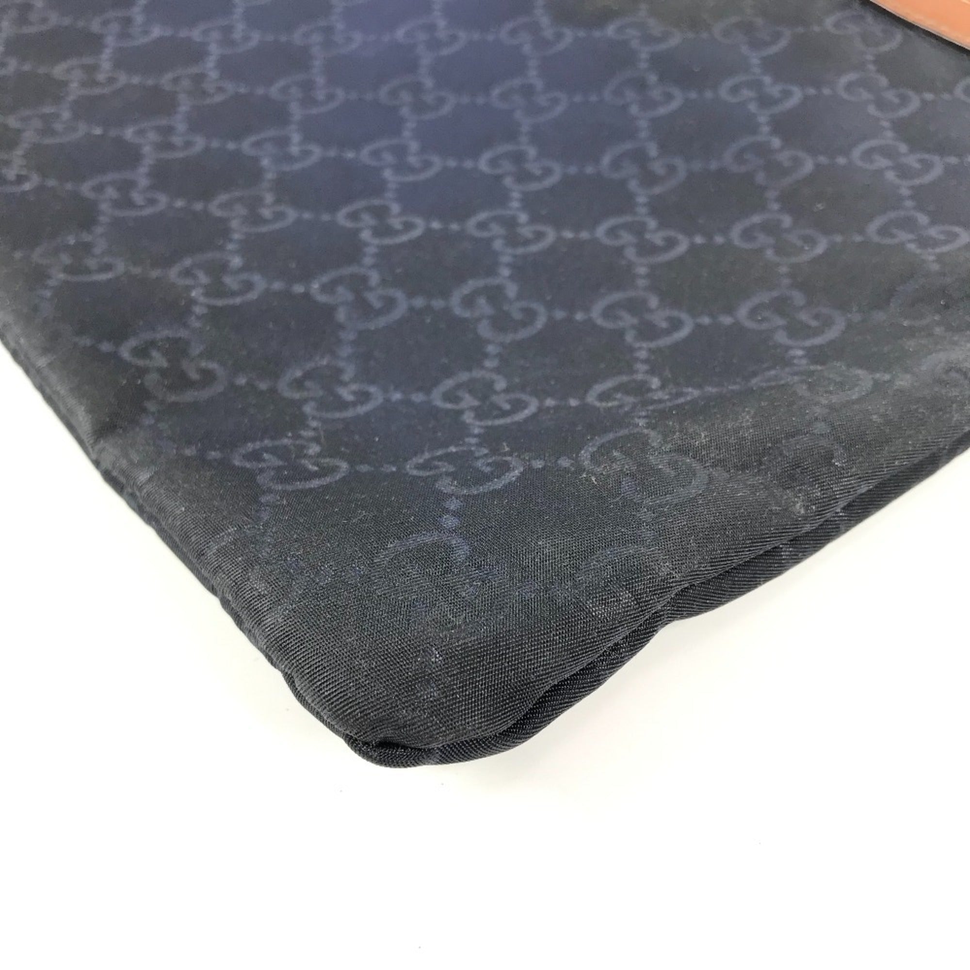 Gucci Navy Leather Nylon Clutch Bag (Pre-Owned)