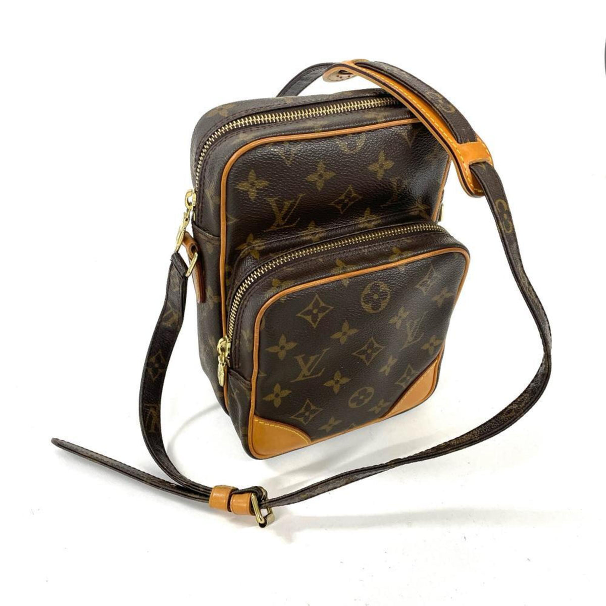 Louis Vuitton Brown Monogram Canvas Shoulder Bag (Pre-Owned)