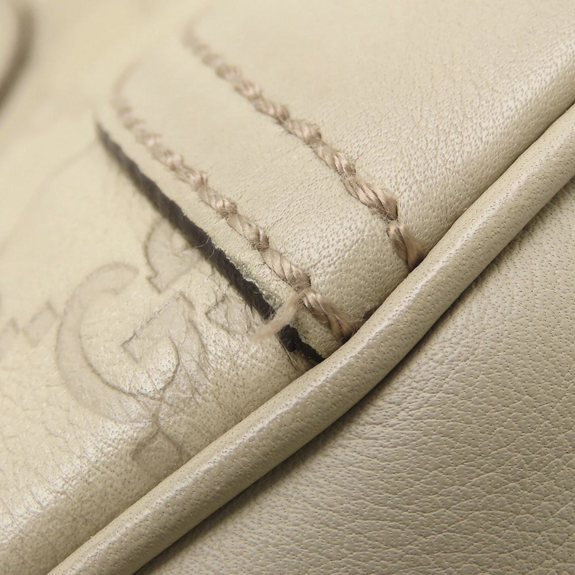 Gucci Ivory Leather Tote Bag (Pre-Owned)
