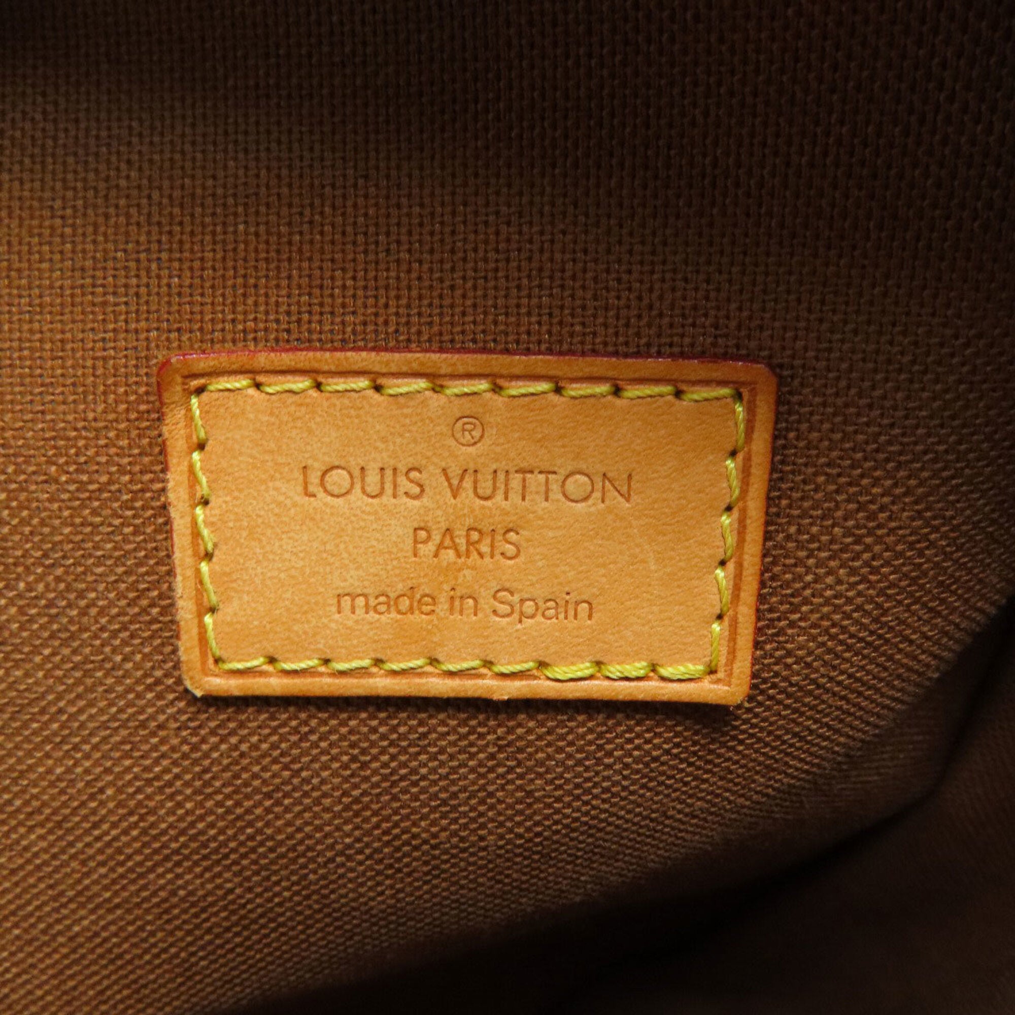 Louis Vuitton Monogram Monogram Canvas Sling Bag (Pre-Owned)