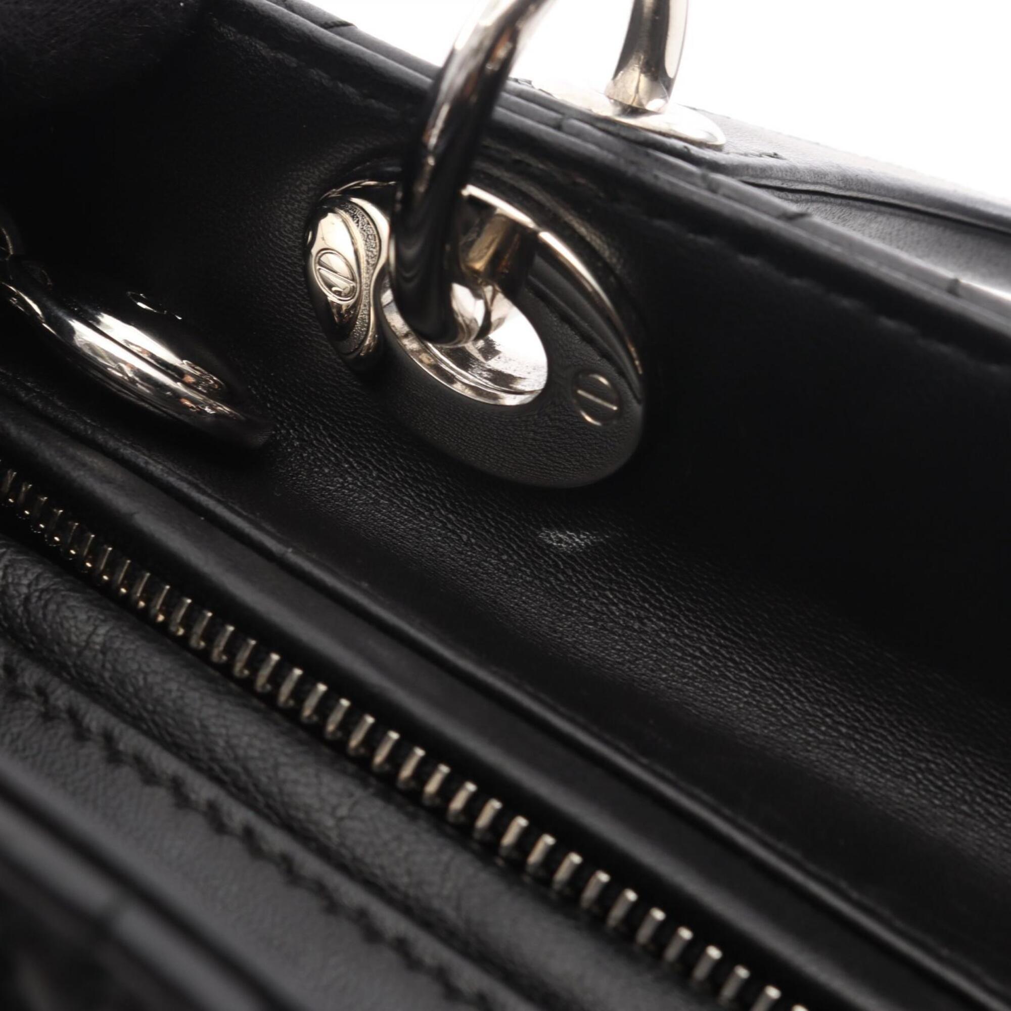 Christian Dior Black Leather Handbag (Pre-Owned)