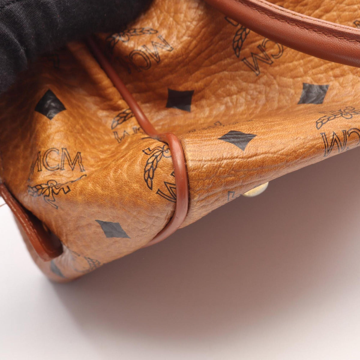 Mcm Brown Coated Canvas Leather Handbag (Pre-Owned)