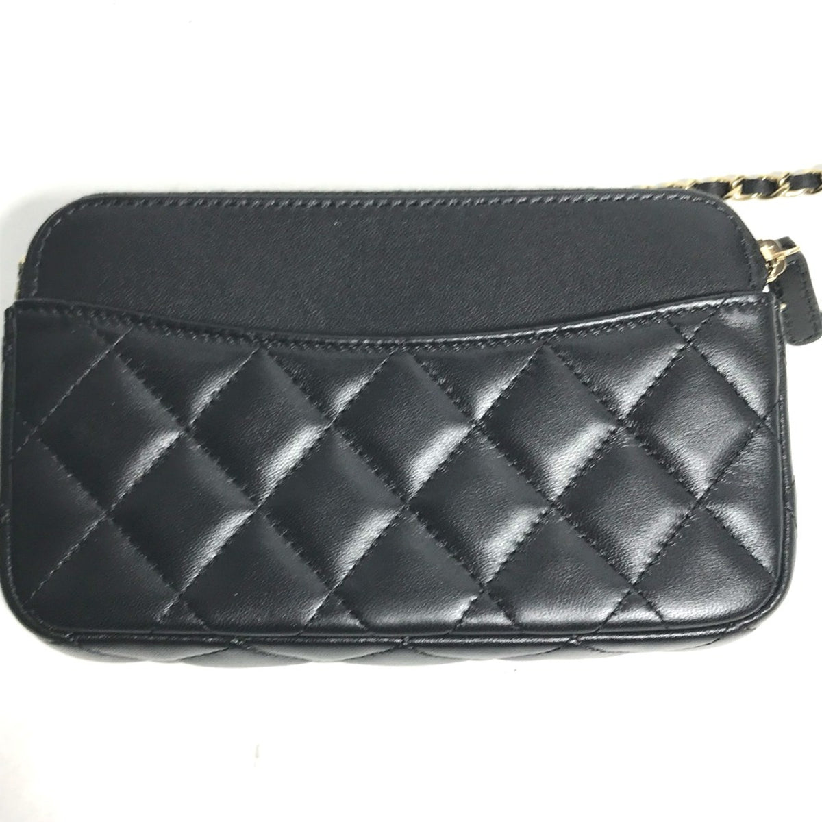 Chanel Black Leather Shoulder Bag (Pre-Owned)