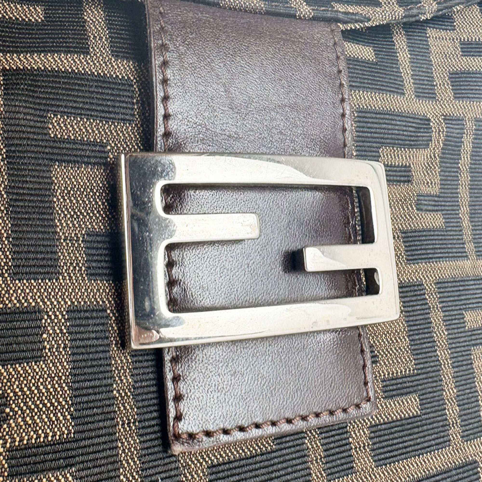Fendi Brown Nylon Canvas Leather Handbag (Pre-Owned)