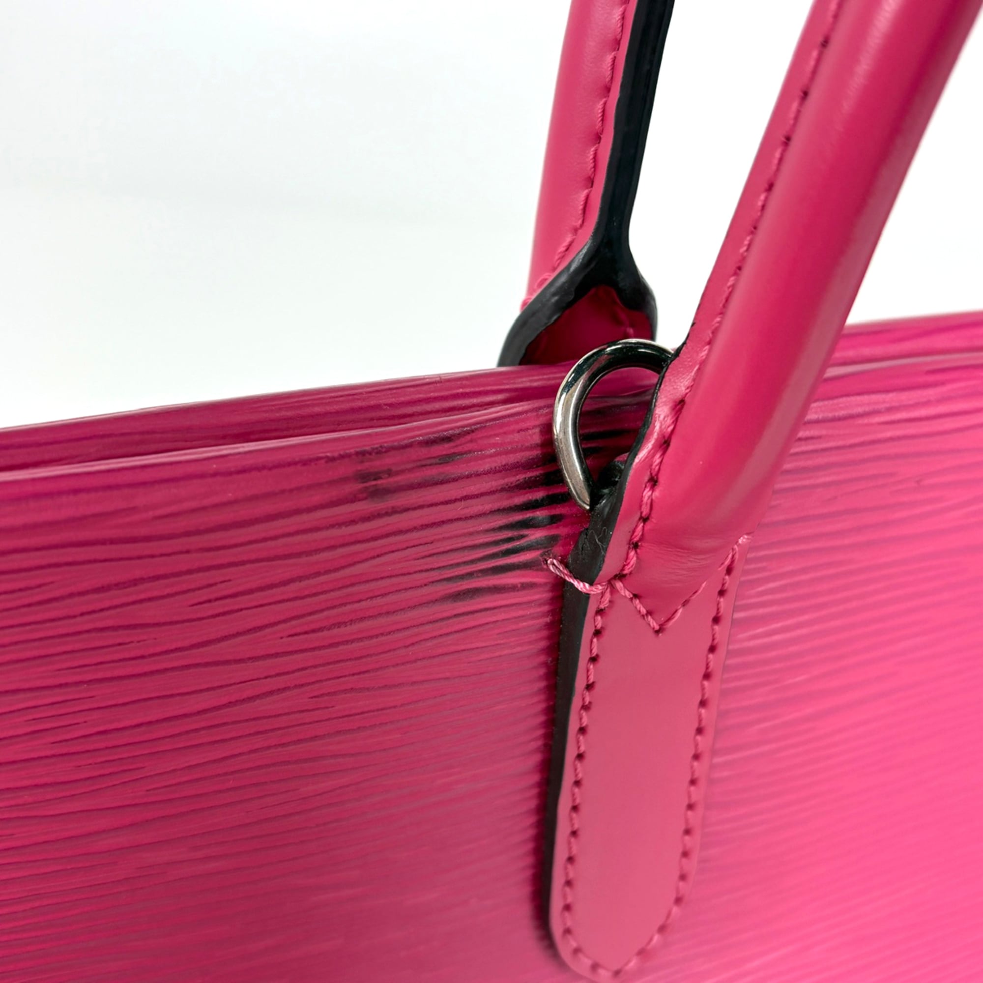 Louis Vuitton Pivoine Epi Leather Handbag (Pre-Owned)