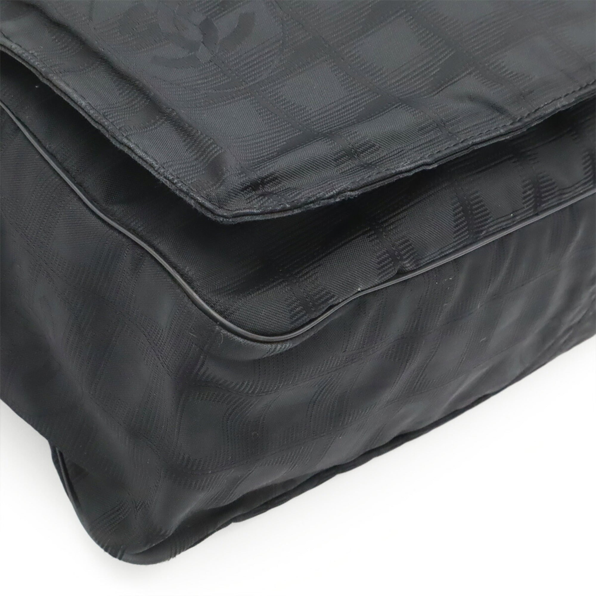 Chanel Black New Travel Line Handbag Shoulder Bag (Pre-Owned)