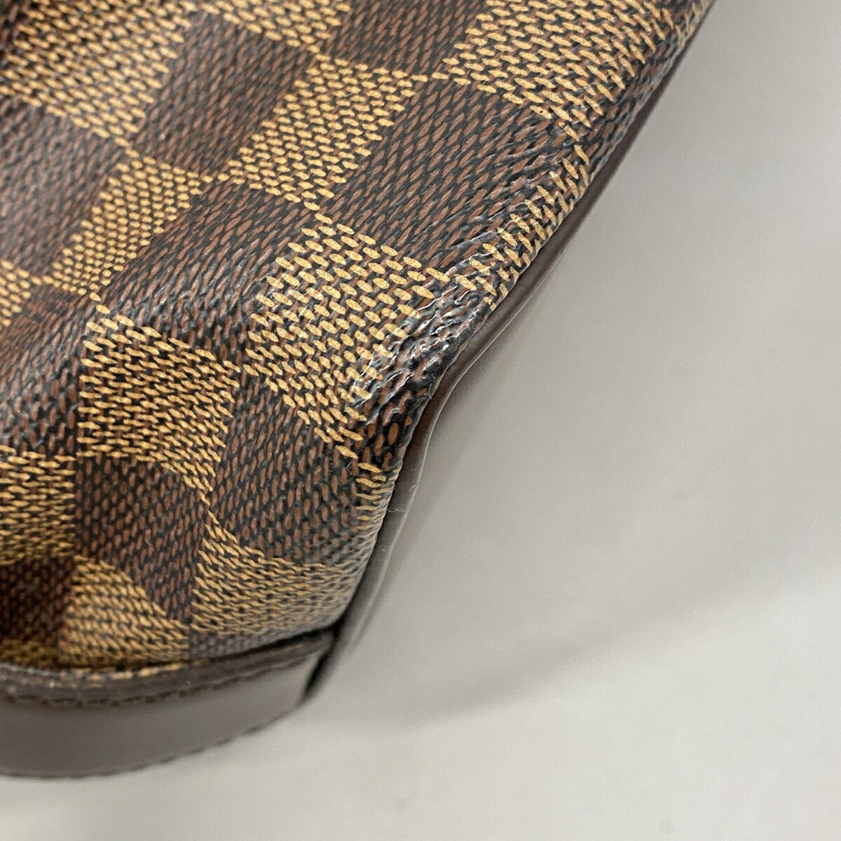 Louis Vuitton Ebene Shoulder Bag (Pre-Owned)