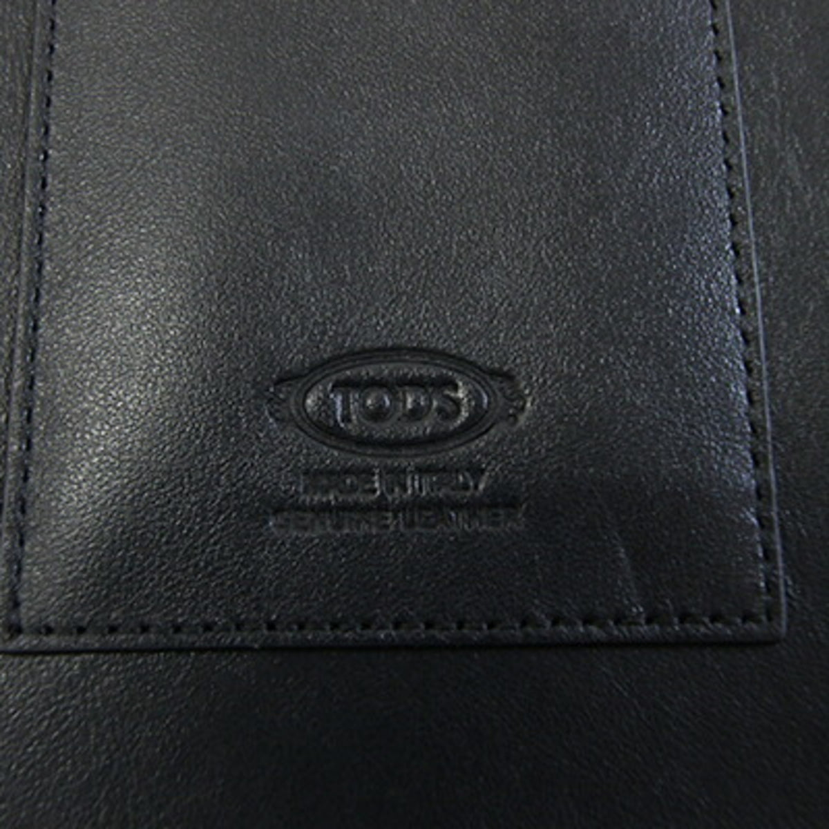 Tod's Black Leather Pochette Shoulder Bag (Pre-Owned)