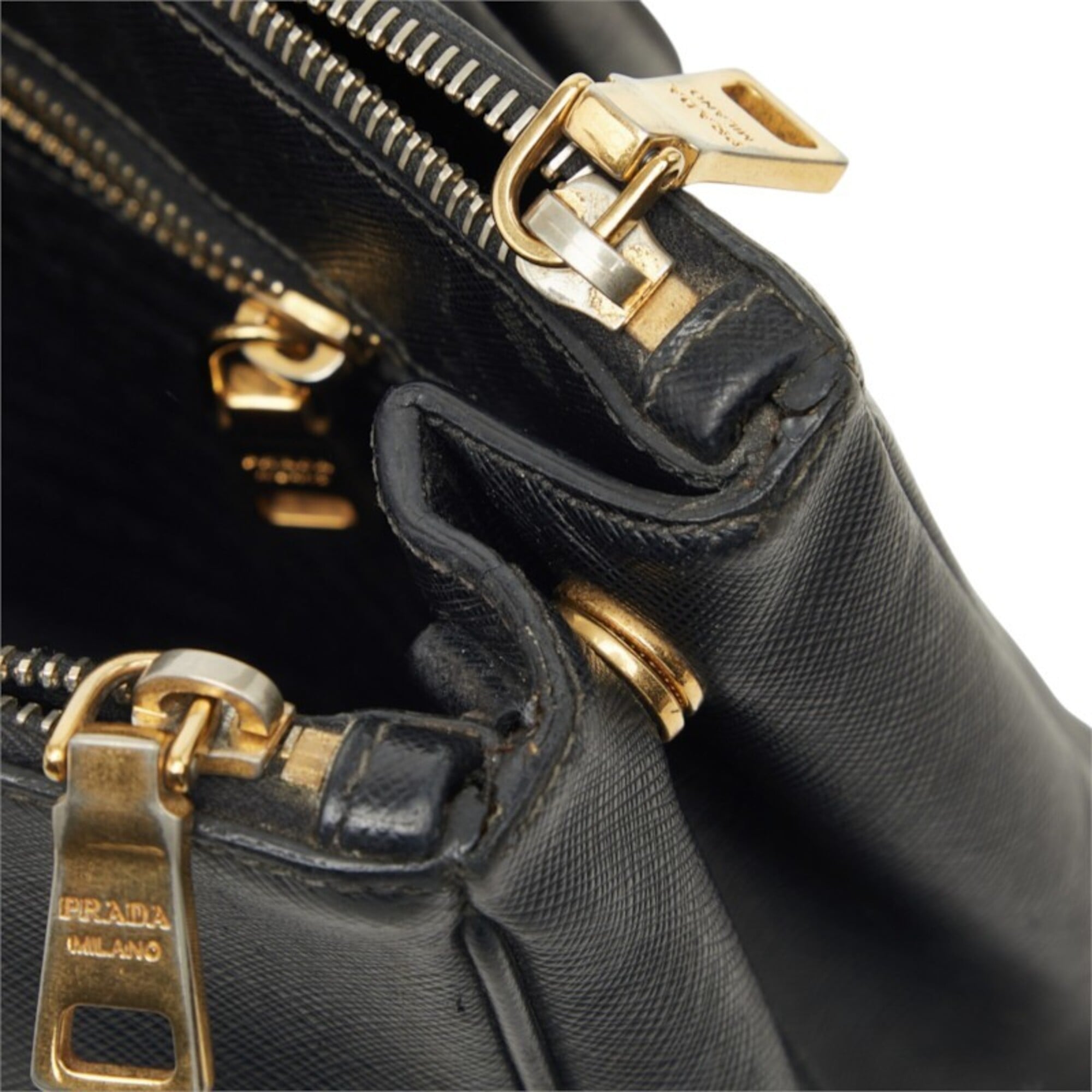 Prada Black Leather Handbag (Pre-Owned)
