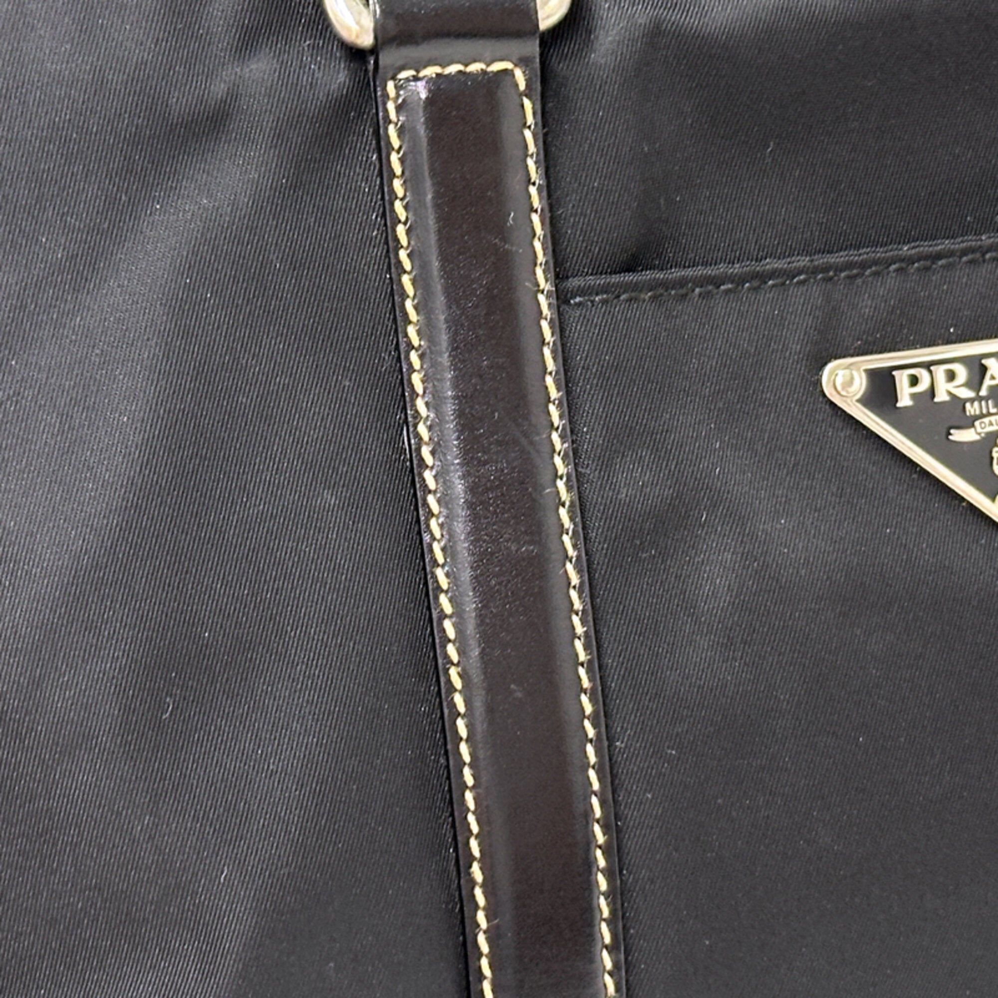 Prada Black Nylon Handbag Shoulder Bag (Pre-Owned)