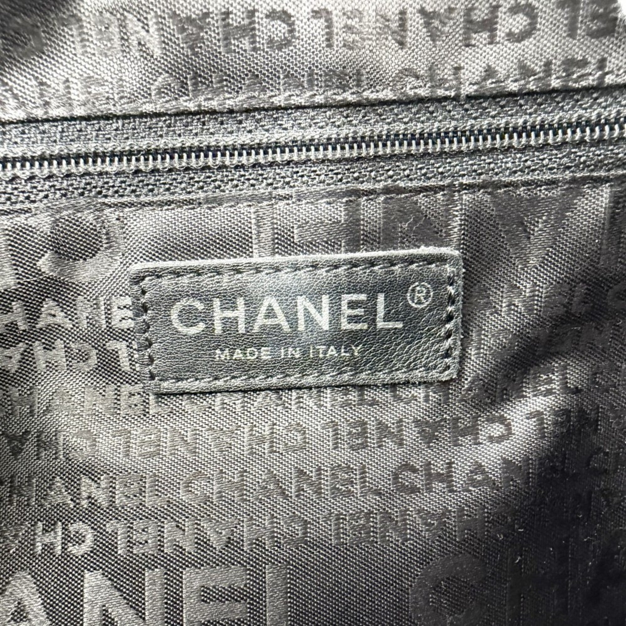 Chanel Beige Black Leather Canvas Handbag (Pre-Owned)